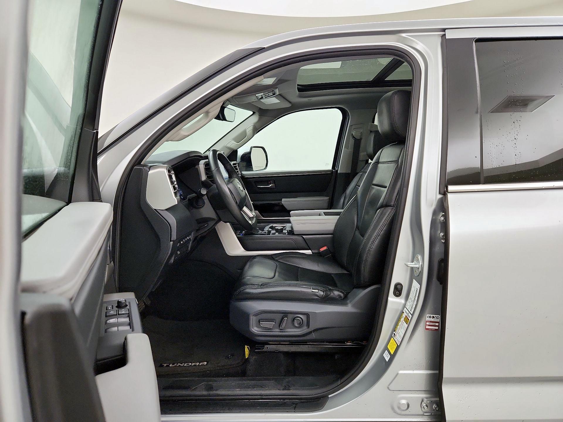 Thumbnail: 2022 Toyota Tundra - 11