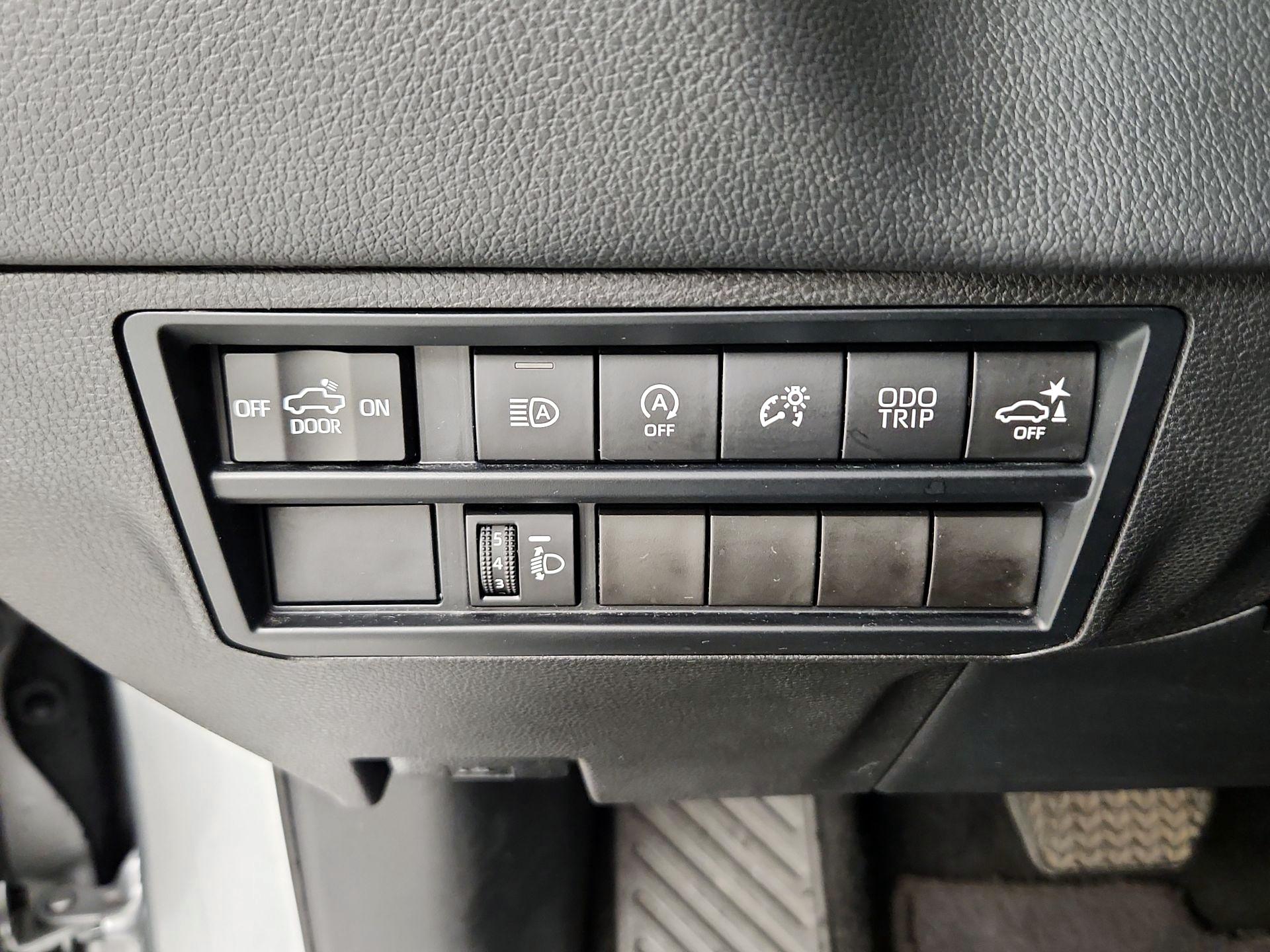 Thumbnail: 2022 Toyota Tundra - 13