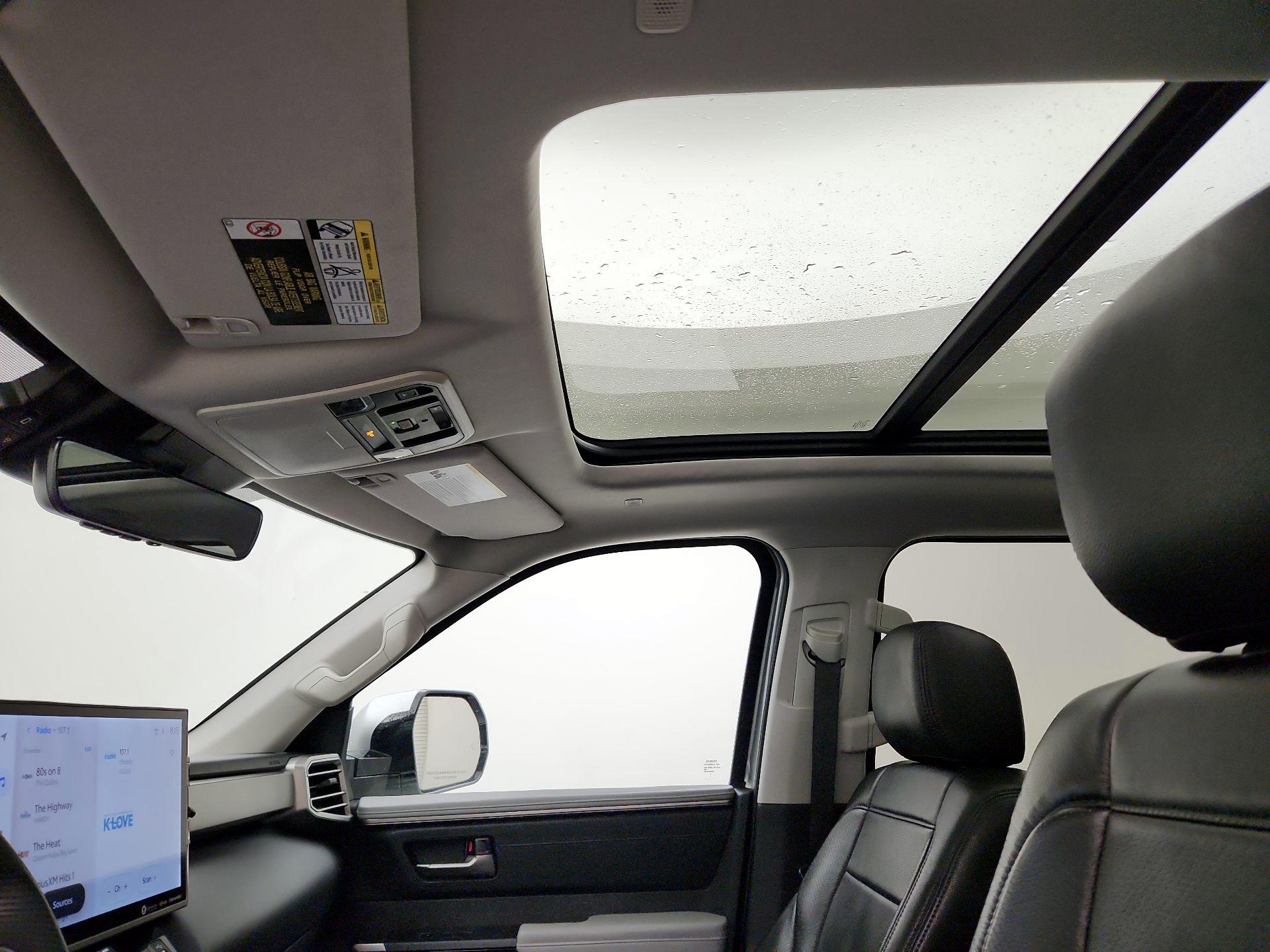 Thumbnail: 2022 Toyota Tundra - 19