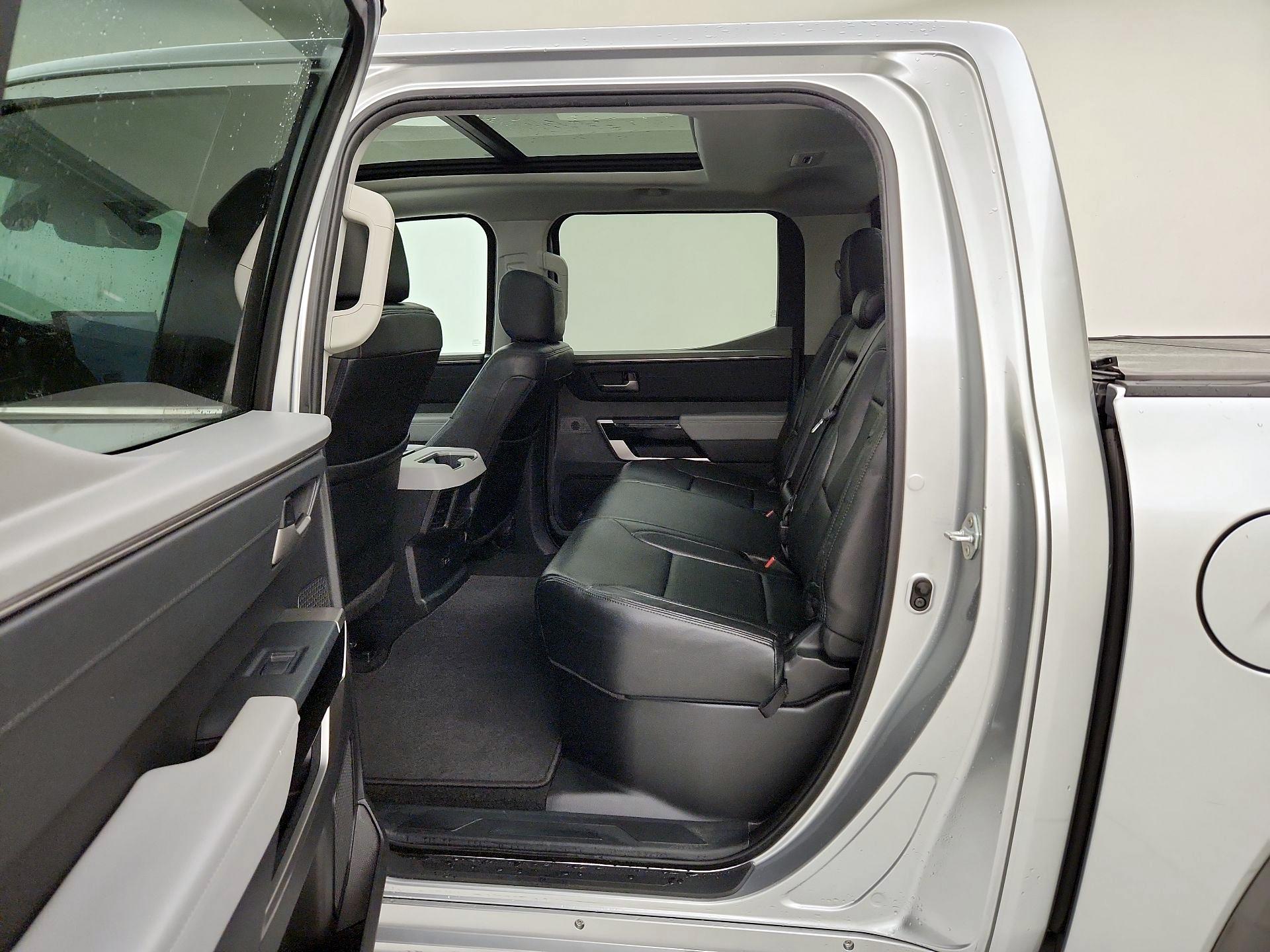 Thumbnail: 2022 Toyota Tundra - 20