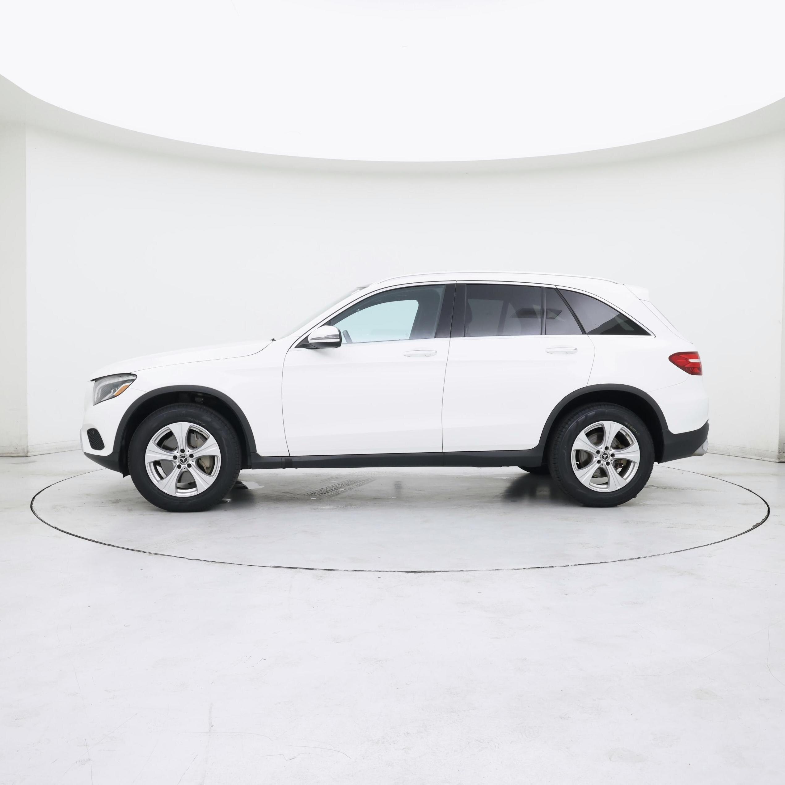 Thumbnail: 2018 Mercedes-Benz GLC - 3