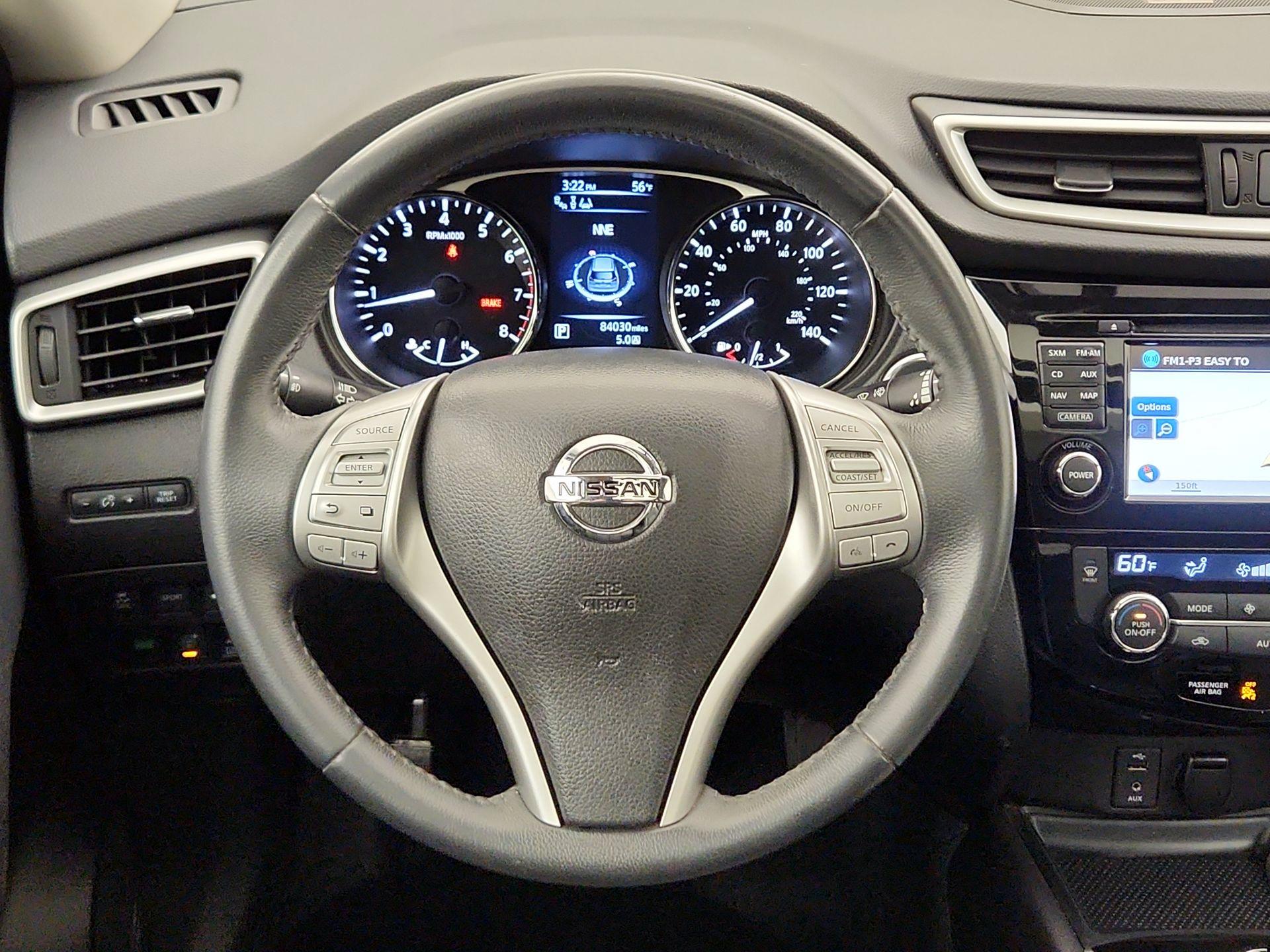 Thumbnail: 2015 Nissan Rogue - 10