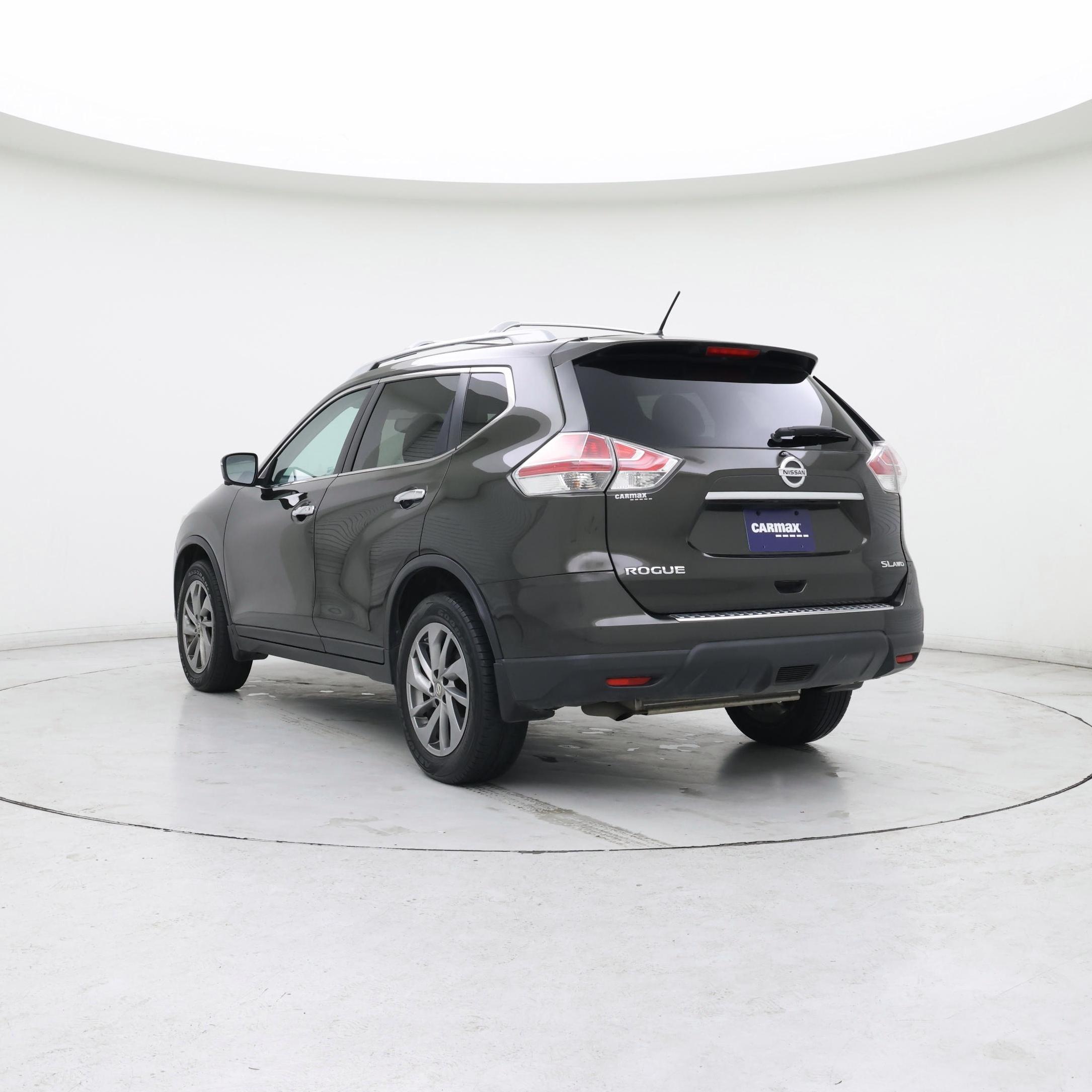 Thumbnail: 2015 Nissan Rogue - 2