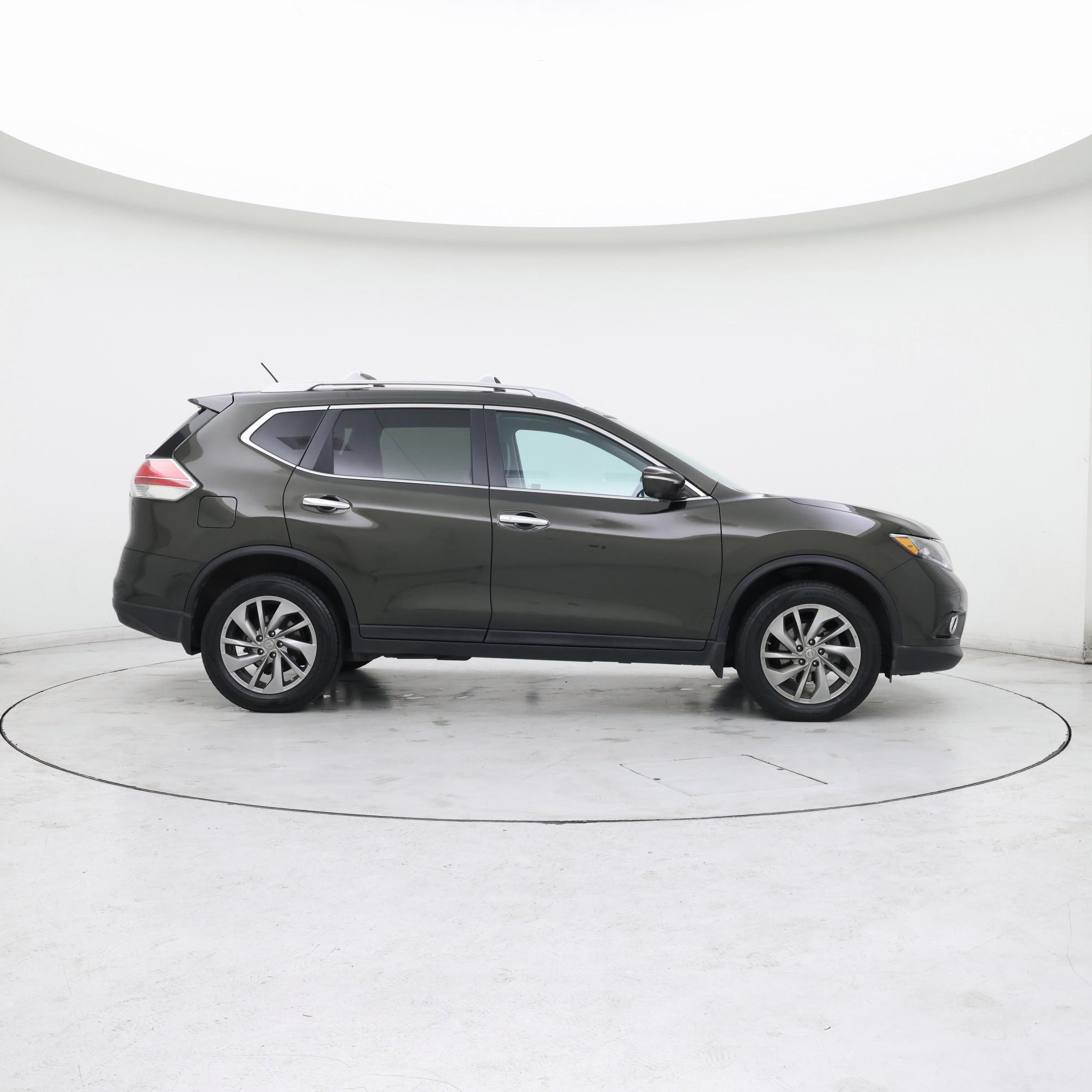 Thumbnail: 2015 Nissan Rogue - 7