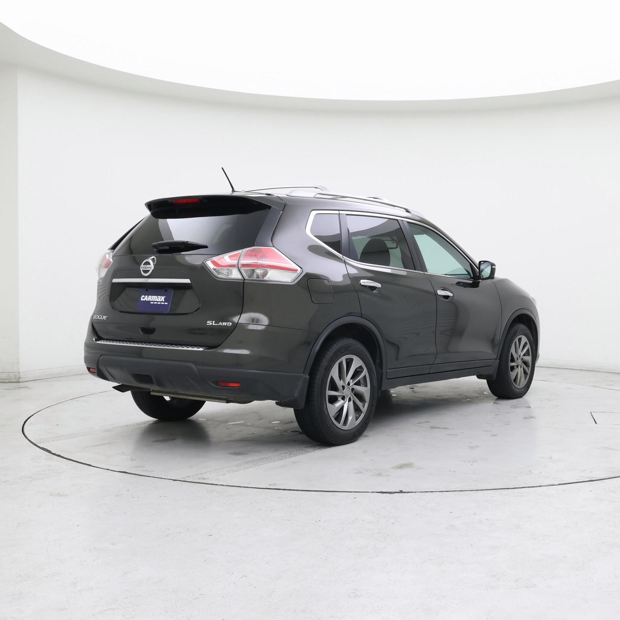 Thumbnail: 2015 Nissan Rogue - 8