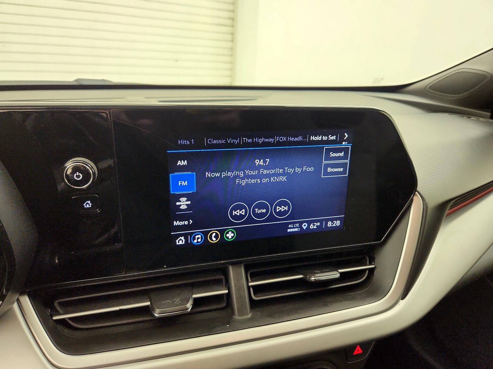 Thumbnail: 2024 Chevrolet Trax - 15