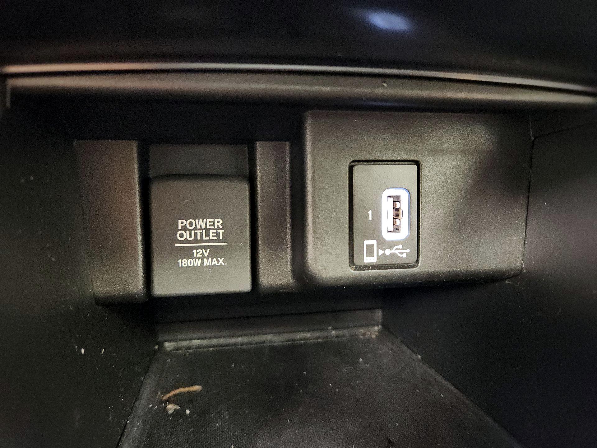 Thumbnail: 2018 Honda Accord - 18