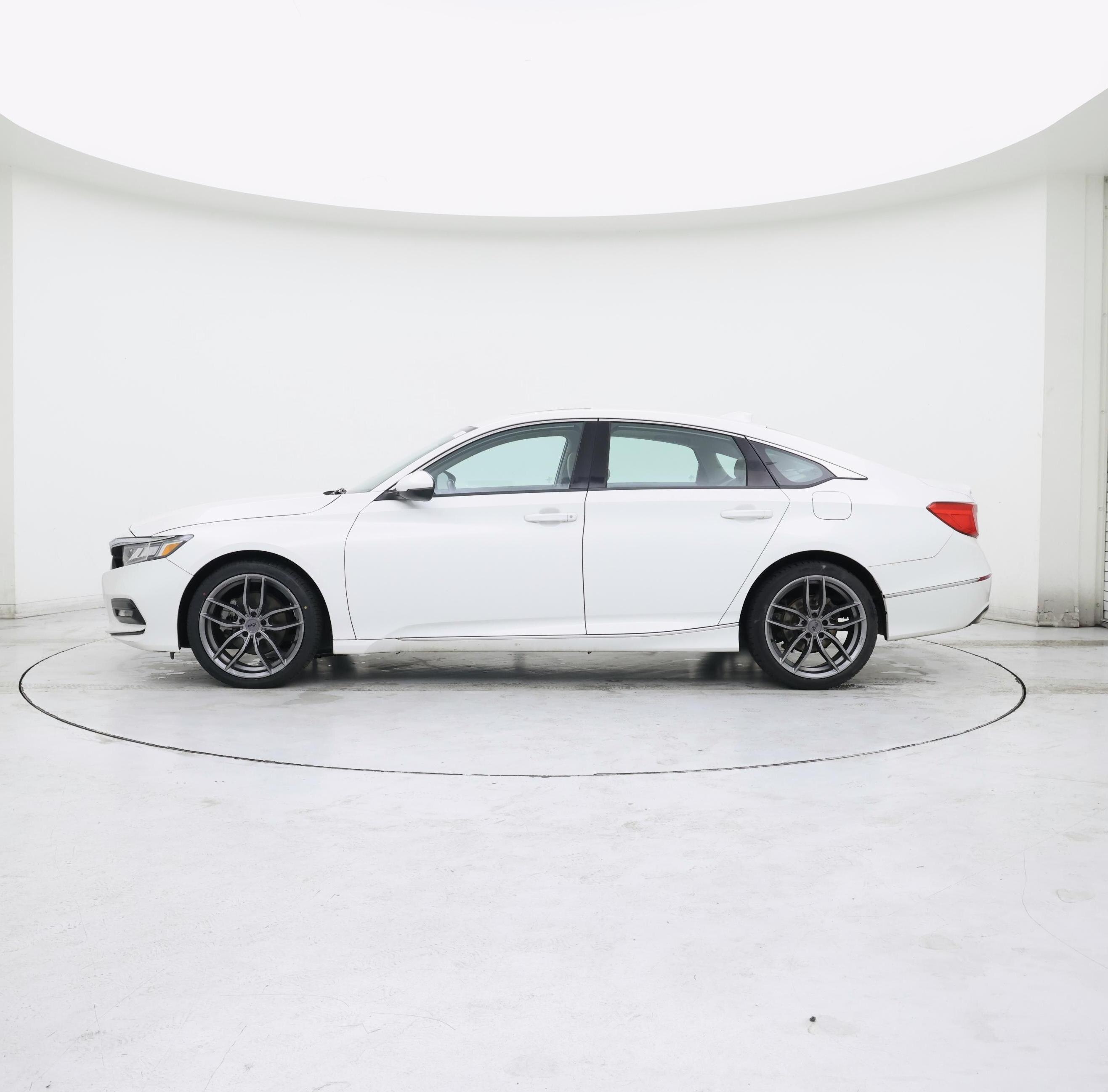 Thumbnail: 2018 Honda Accord - 3