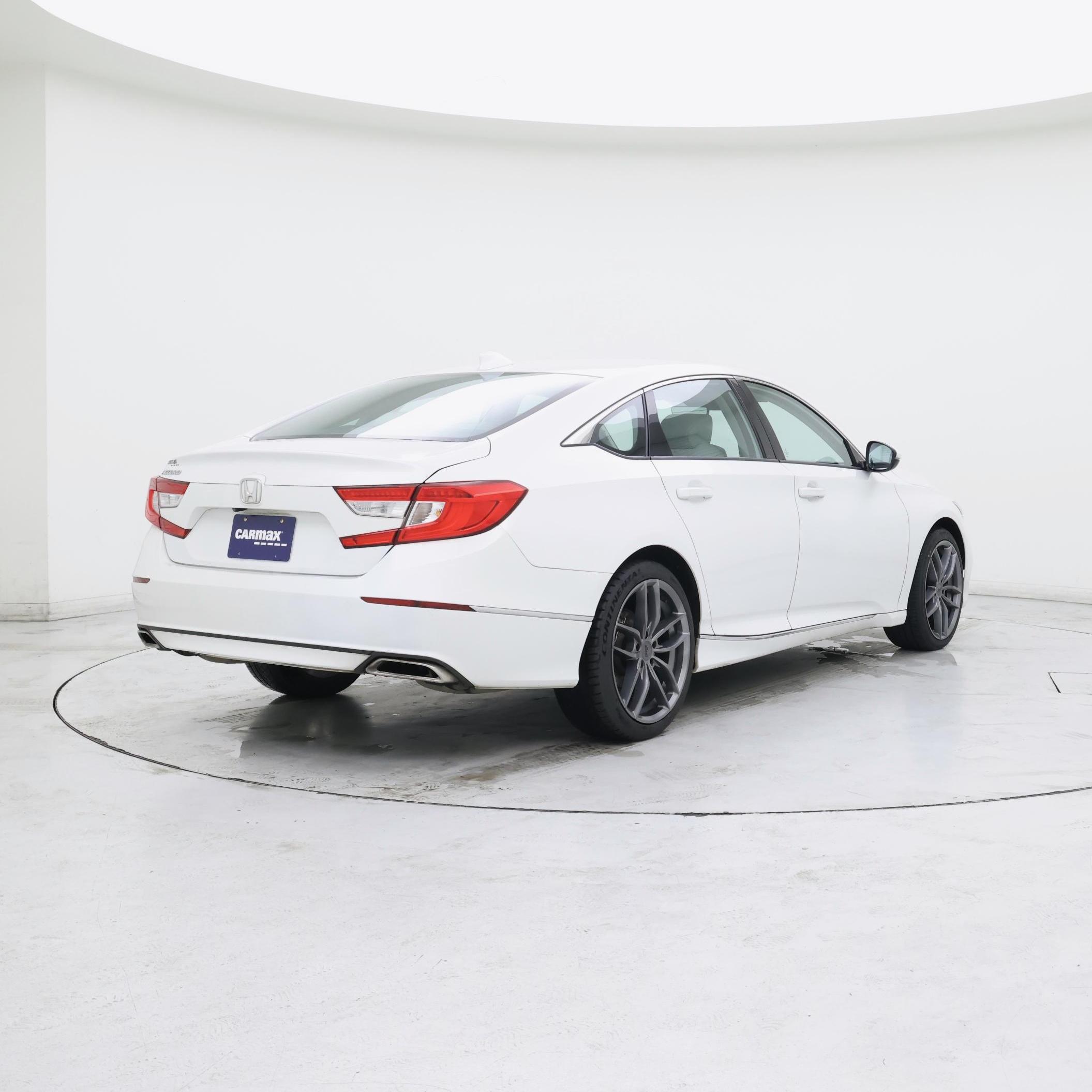 Thumbnail: 2018 Honda Accord - 8