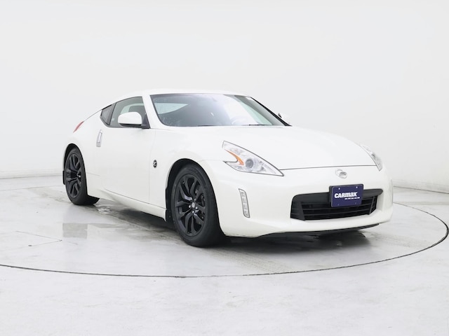 White 2016 Nissan 370Z Coupe Automatic
