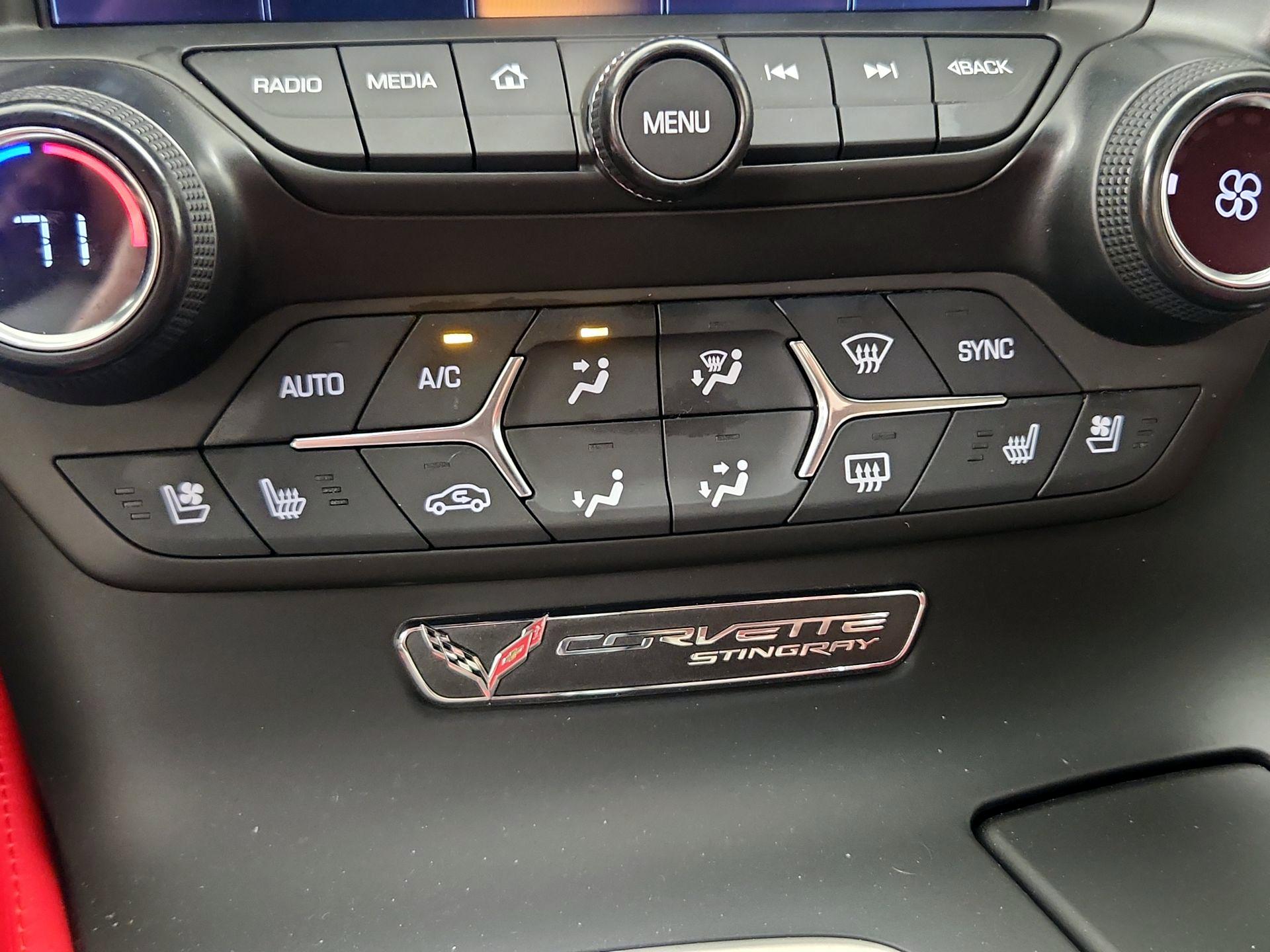 Thumbnail: 2016 Chevrolet Corvette - 17