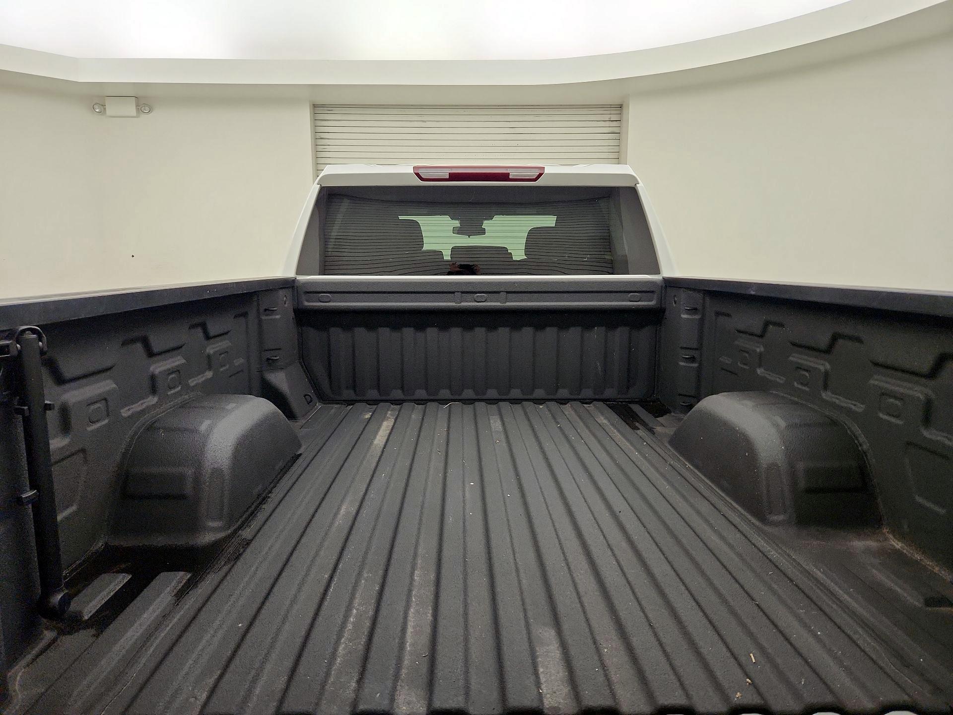 Thumbnail: 2024 Chevrolet Silverado 1500 - 20