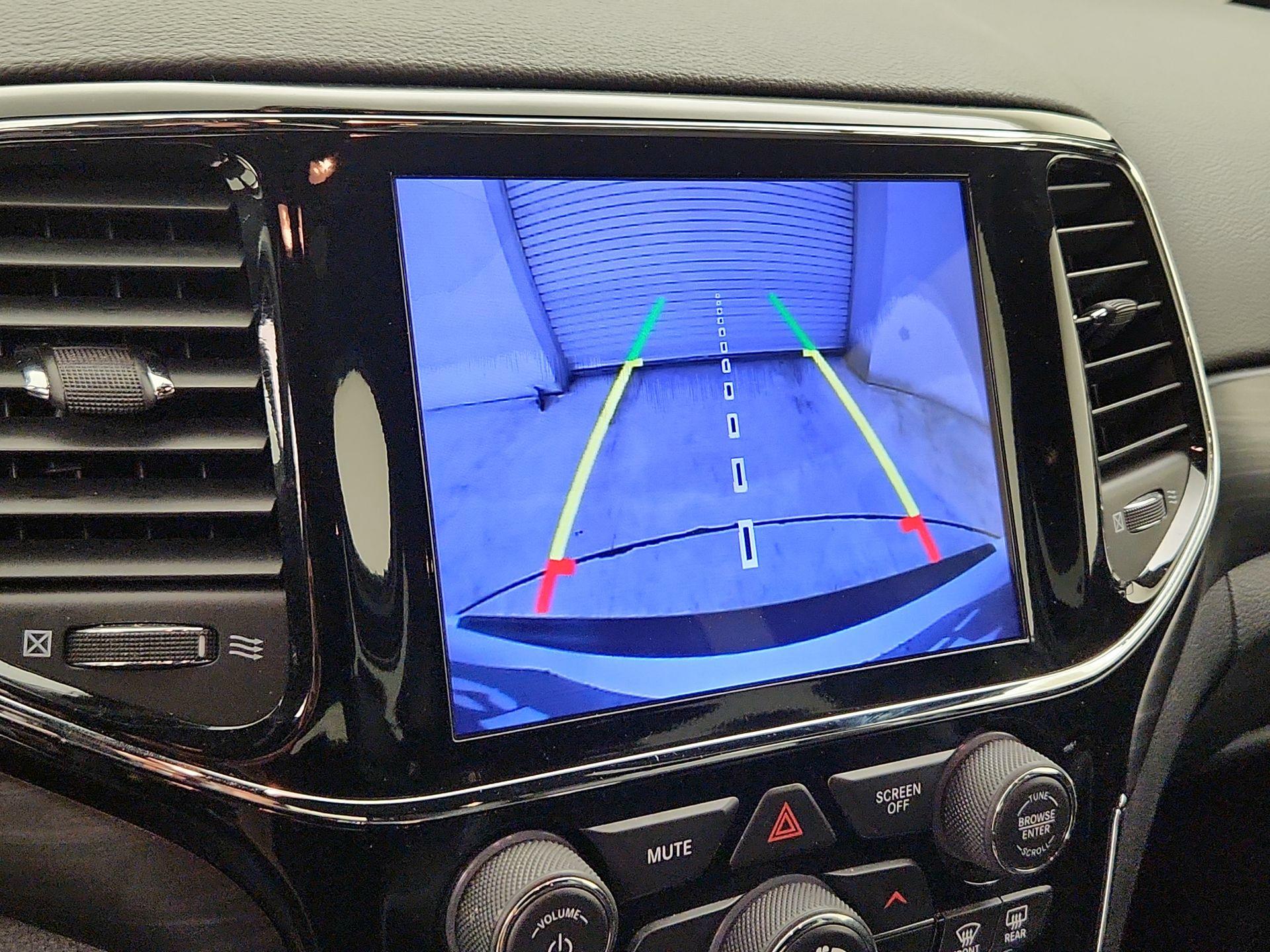 Thumbnail: 2019 Jeep Grand Cherokee - 15