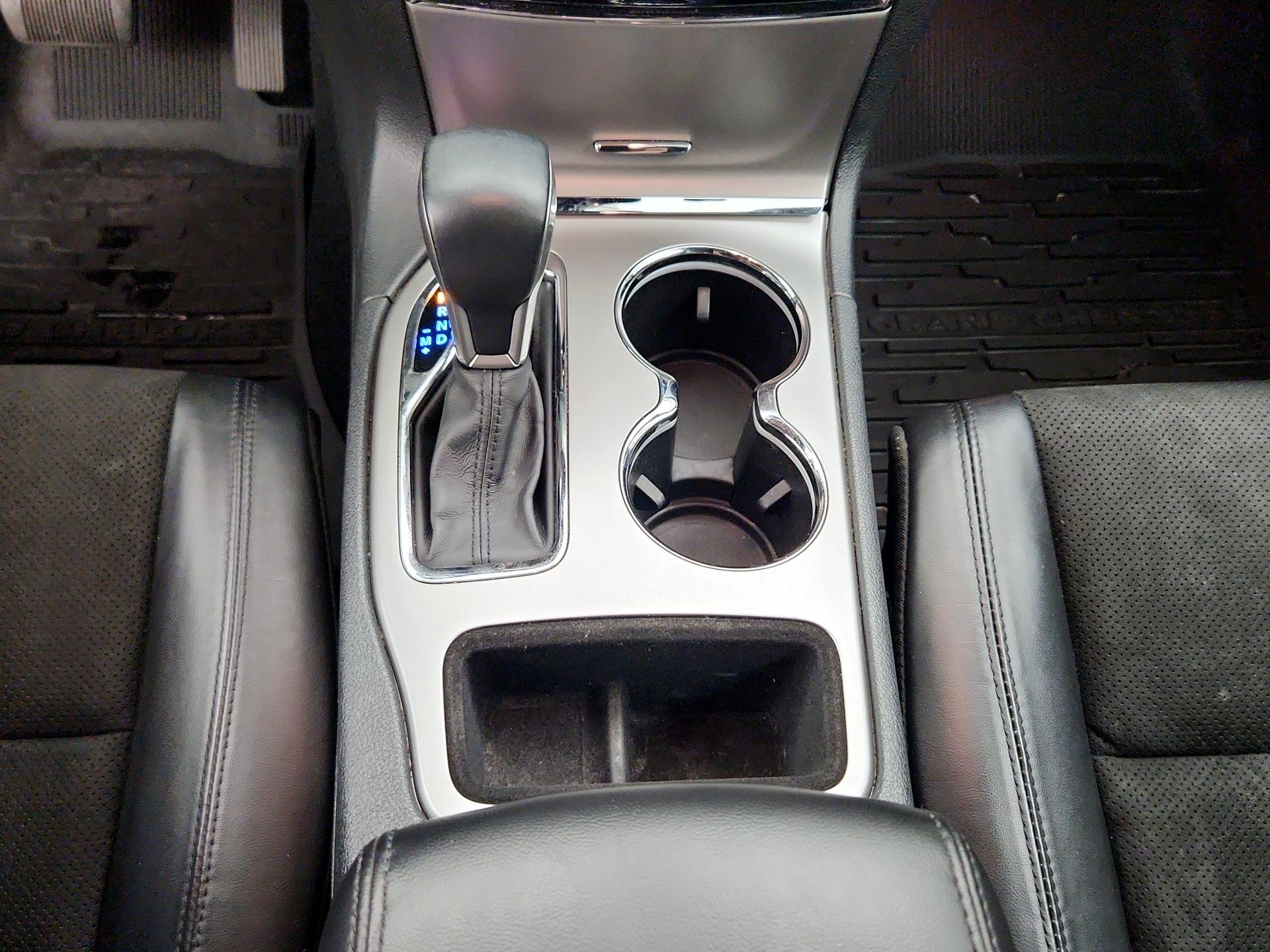 Thumbnail: 2019 Jeep Grand Cherokee - 18