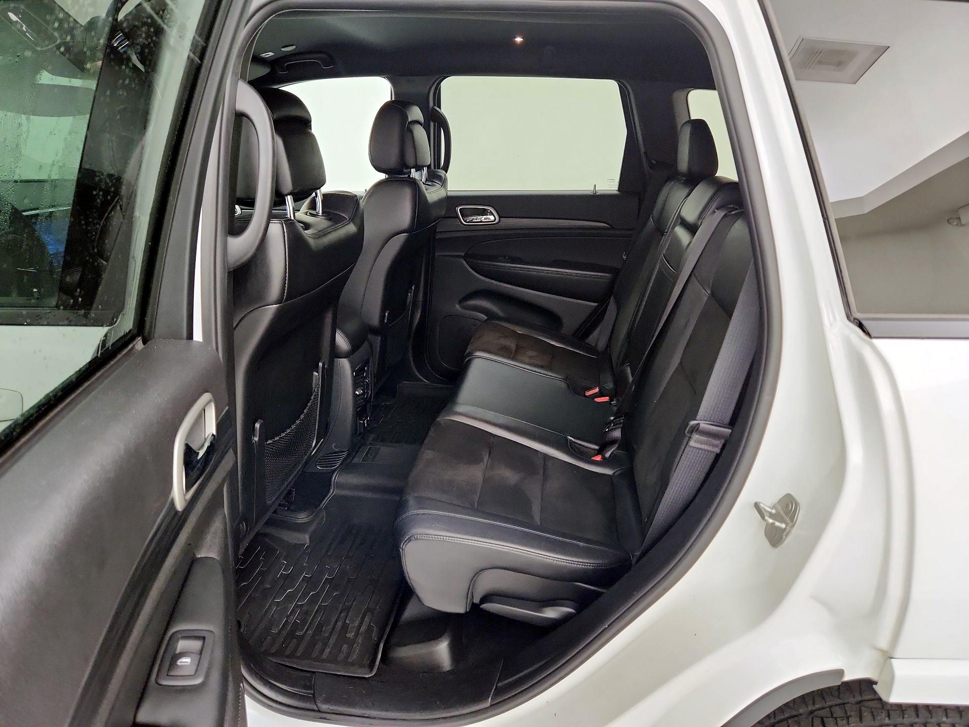 Thumbnail: 2019 Jeep Grand Cherokee - 20