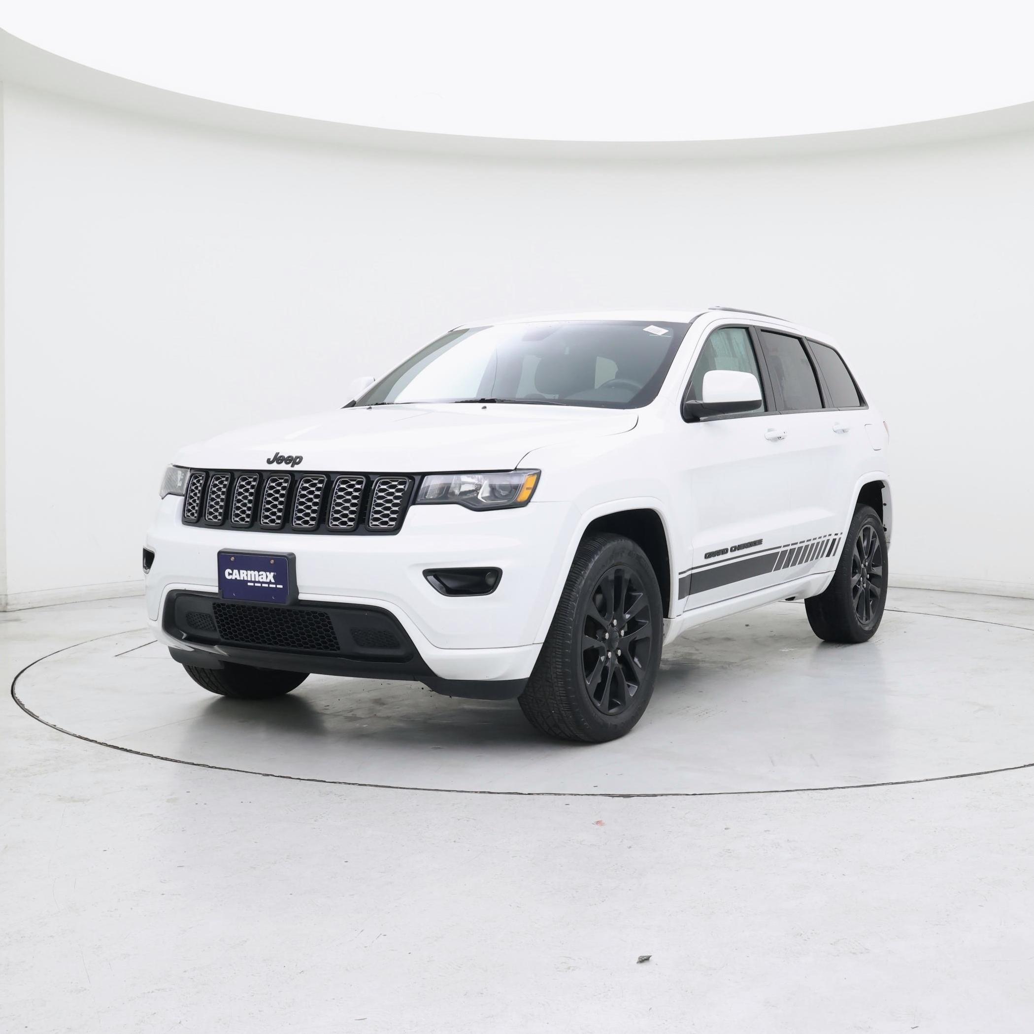 Thumbnail: 2019 Jeep Grand Cherokee - 4