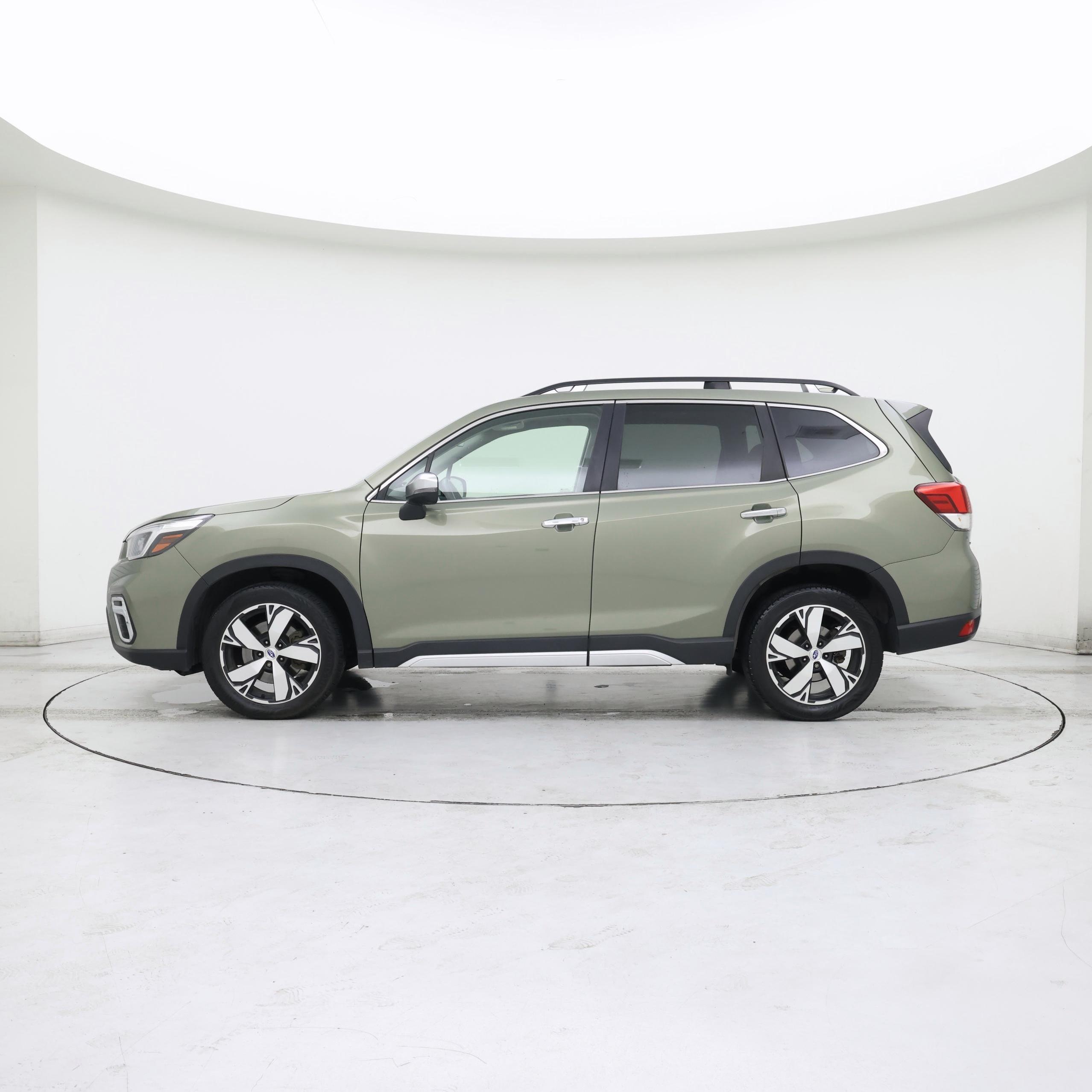 Thumbnail: 2019 Subaru Forester - 3