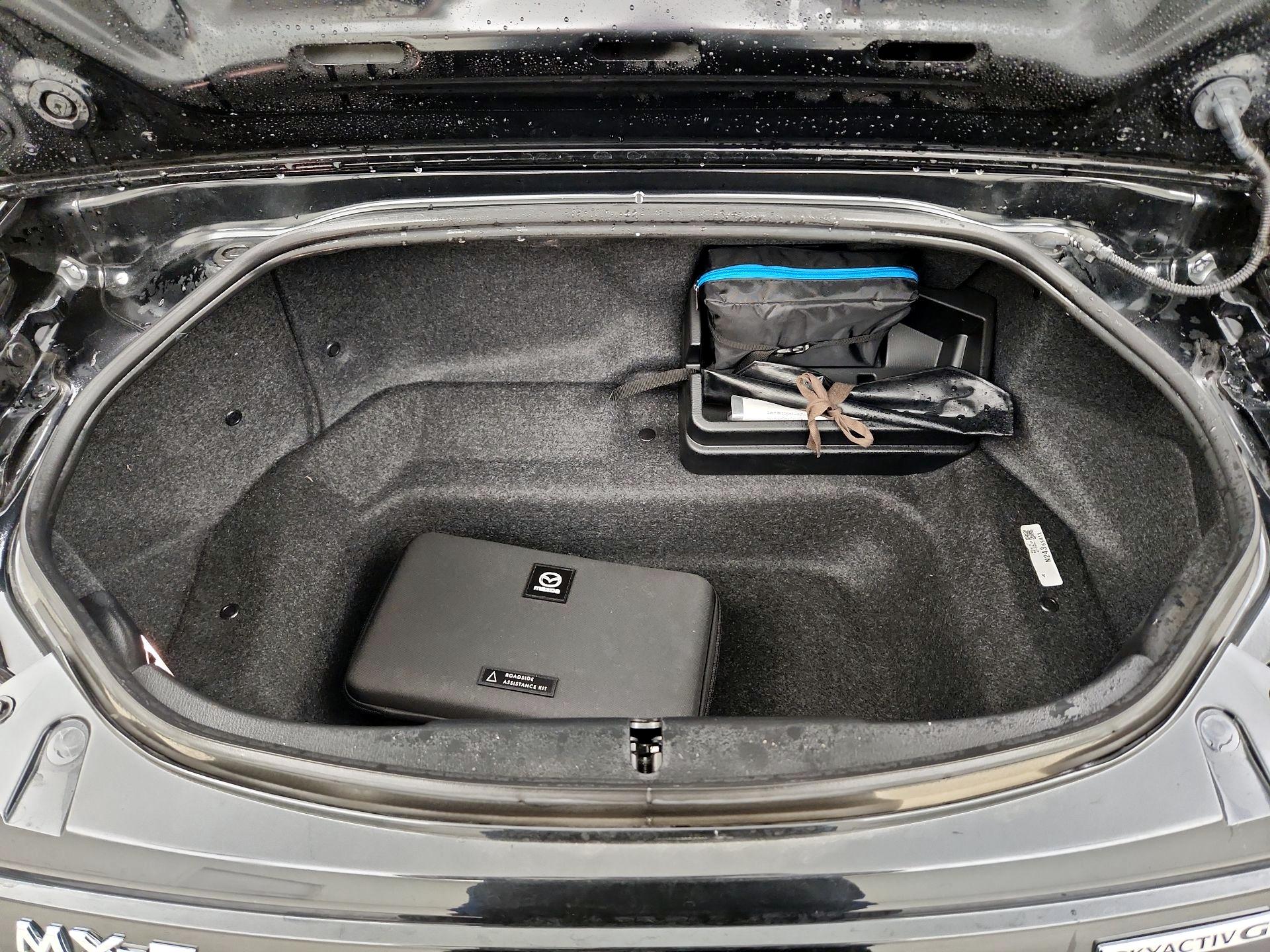 Thumbnail: 2022 Mazda MX-5 Miata - 20