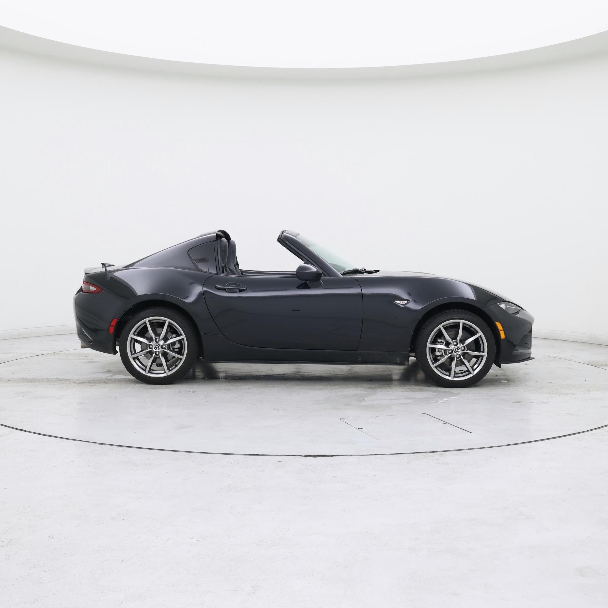 Thumbnail: 2022 Mazda MX-5 Miata - 7