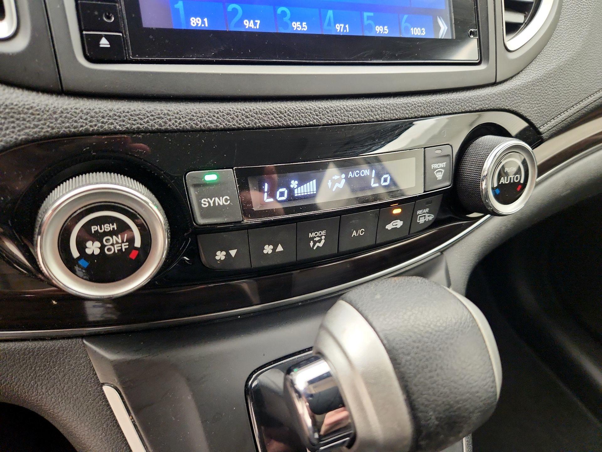 Thumbnail: 2016 Honda CR-V - 17