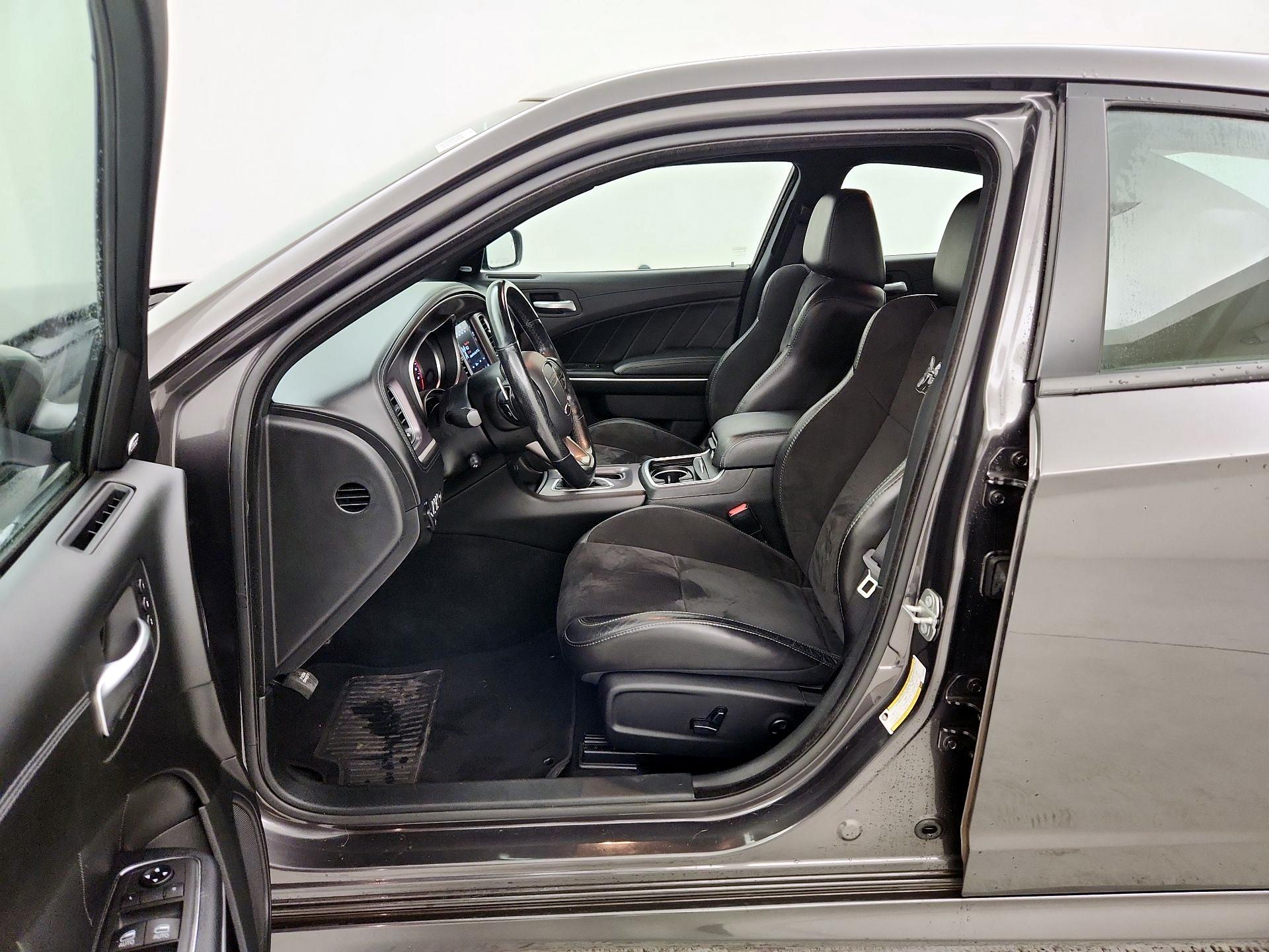 Thumbnail: 2020 Dodge Charger - 11