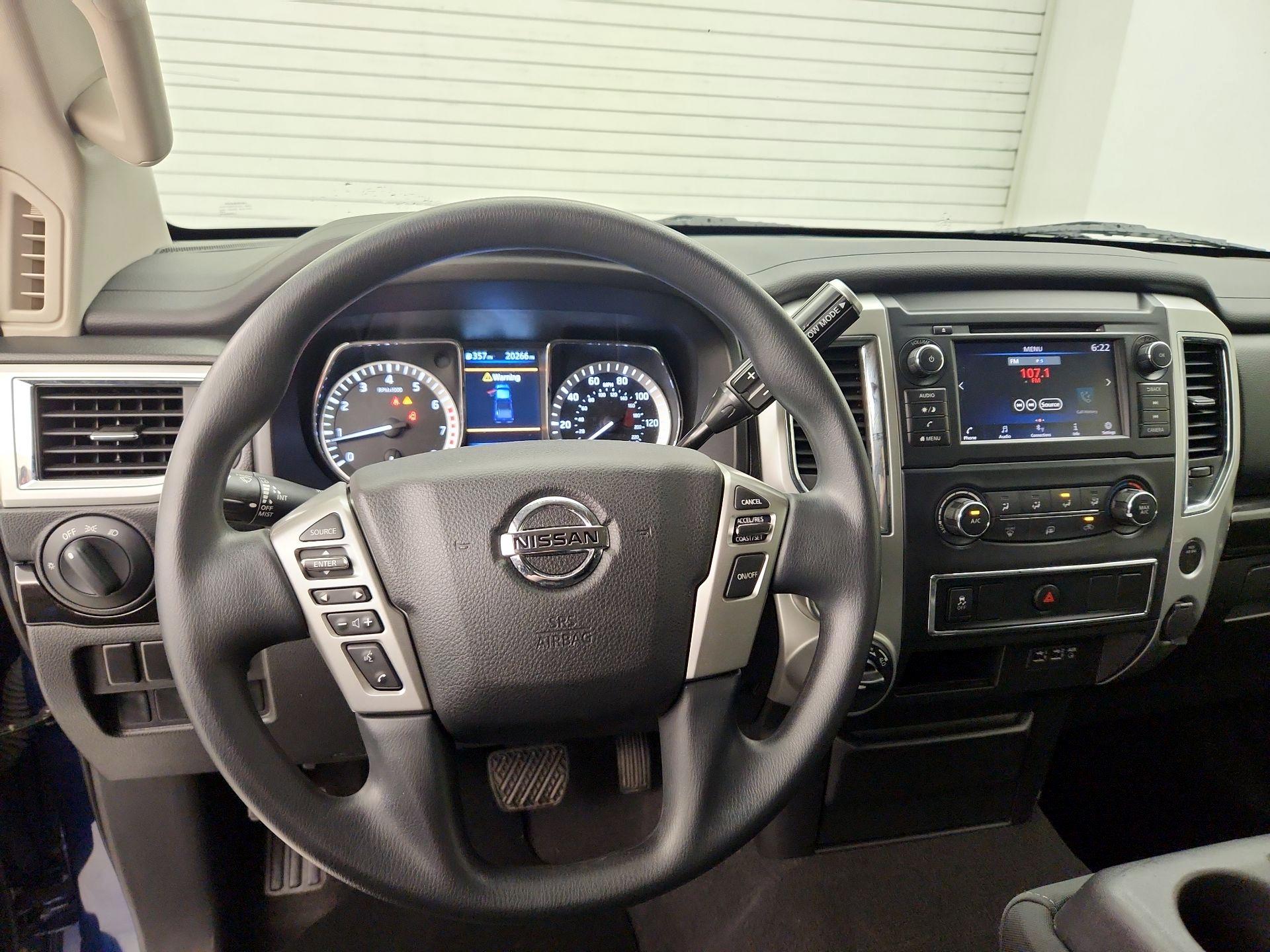 Thumbnail: 2019 Nissan Titan - 10