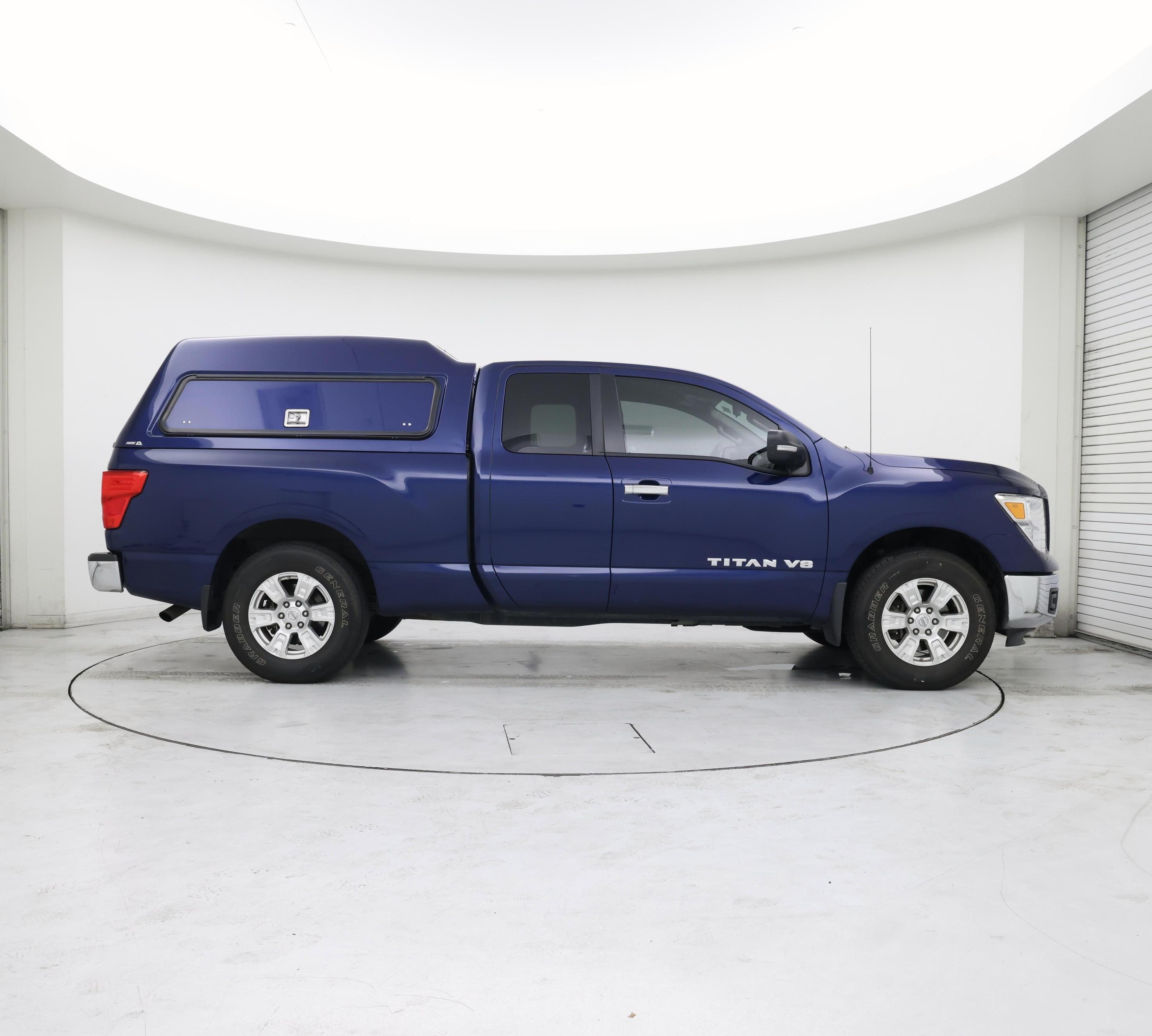 Thumbnail: 2019 Nissan Titan - 7