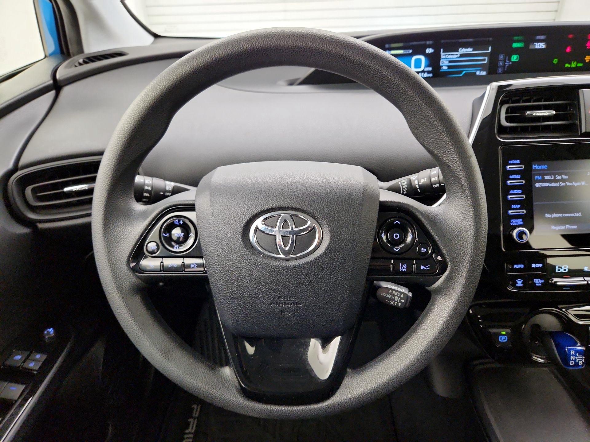 Thumbnail: 2020 Toyota Prius - 10