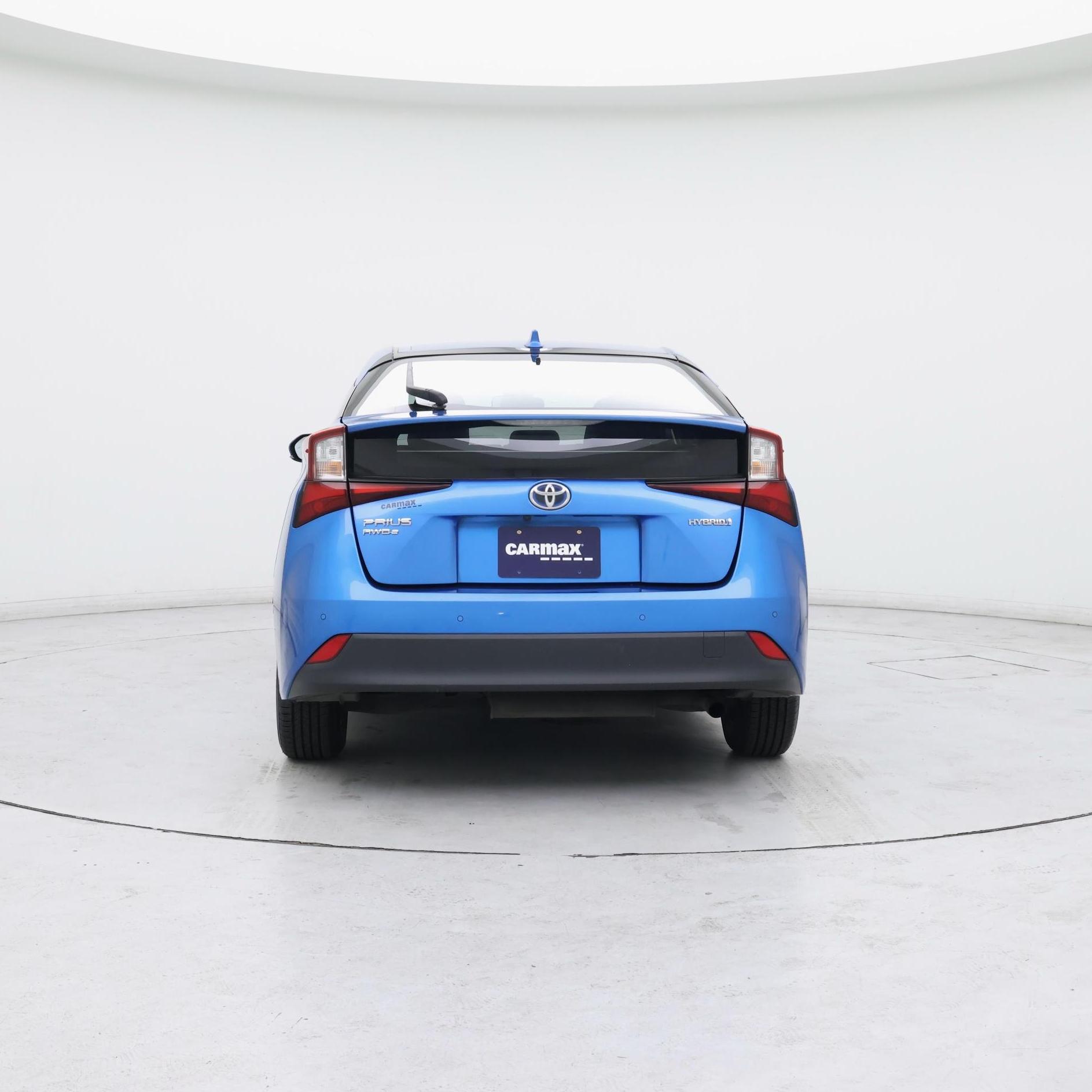 Thumbnail: 2020 Toyota Prius - 6