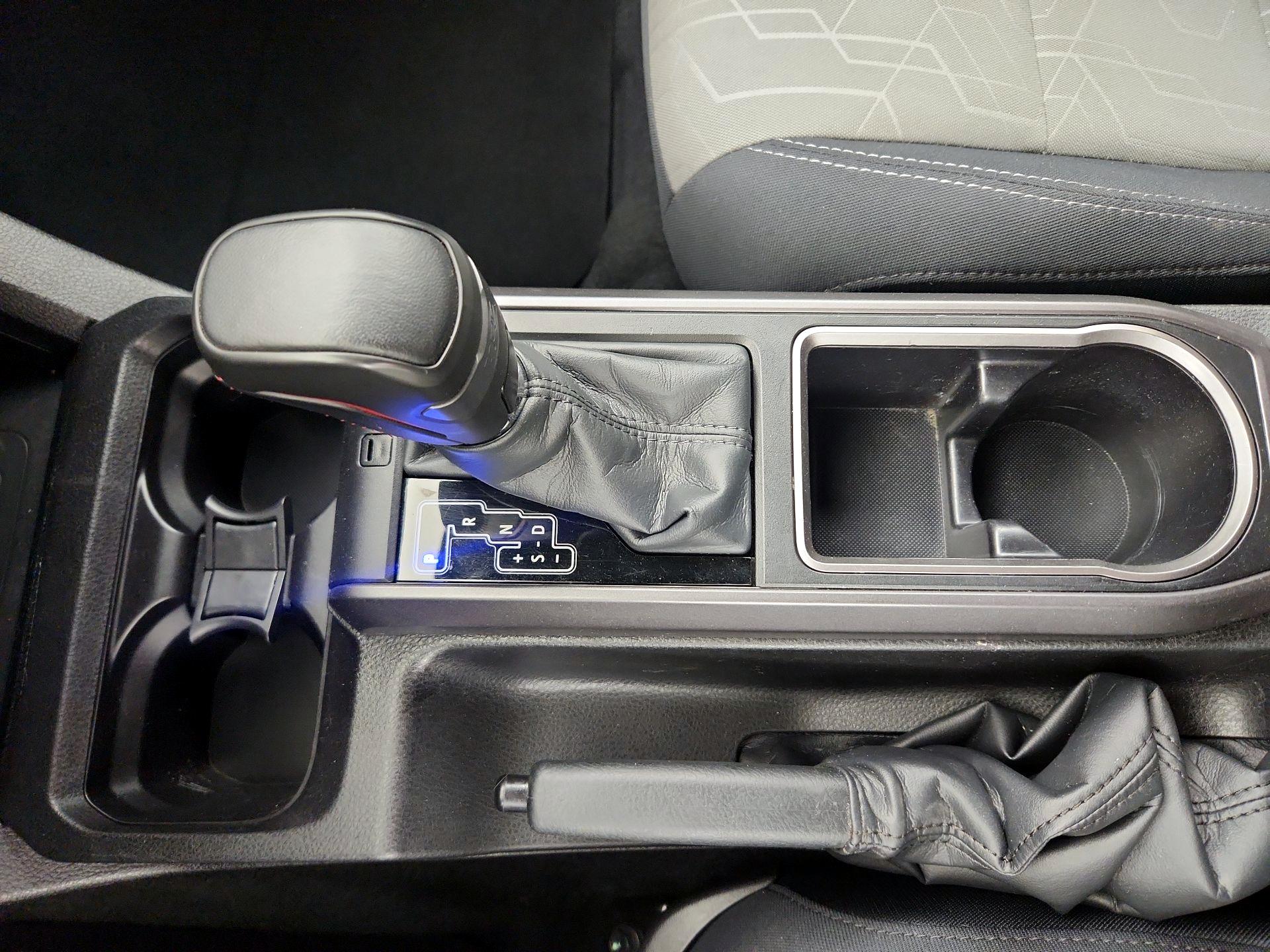 Thumbnail: 2023 Toyota Tacoma - 17