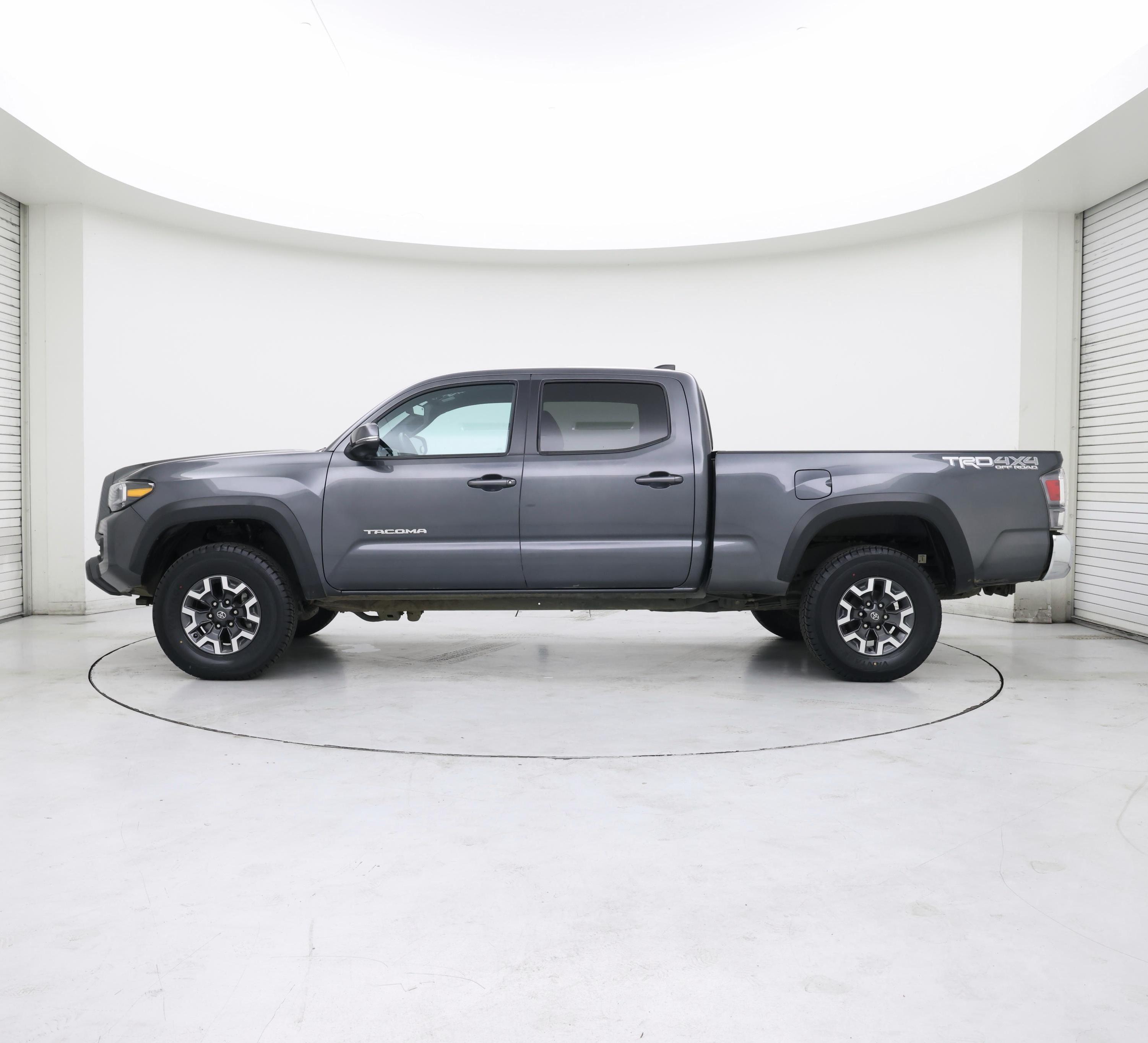 Thumbnail: 2023 Toyota Tacoma - 3