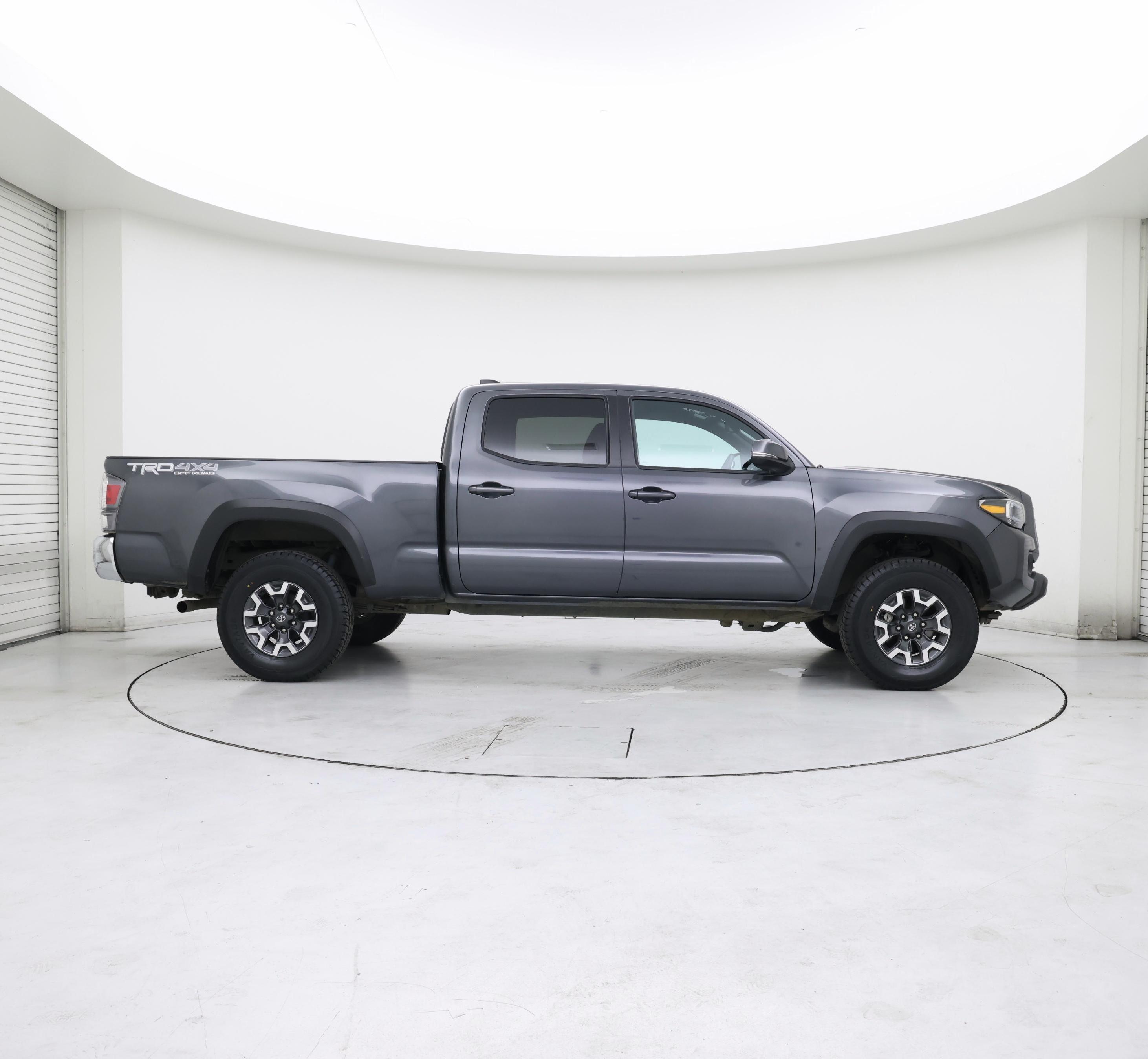 Thumbnail: 2023 Toyota Tacoma - 7