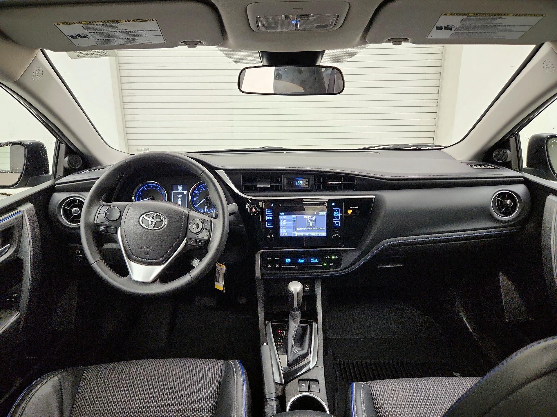 Thumbnail: 2017 Toyota Corolla - 9