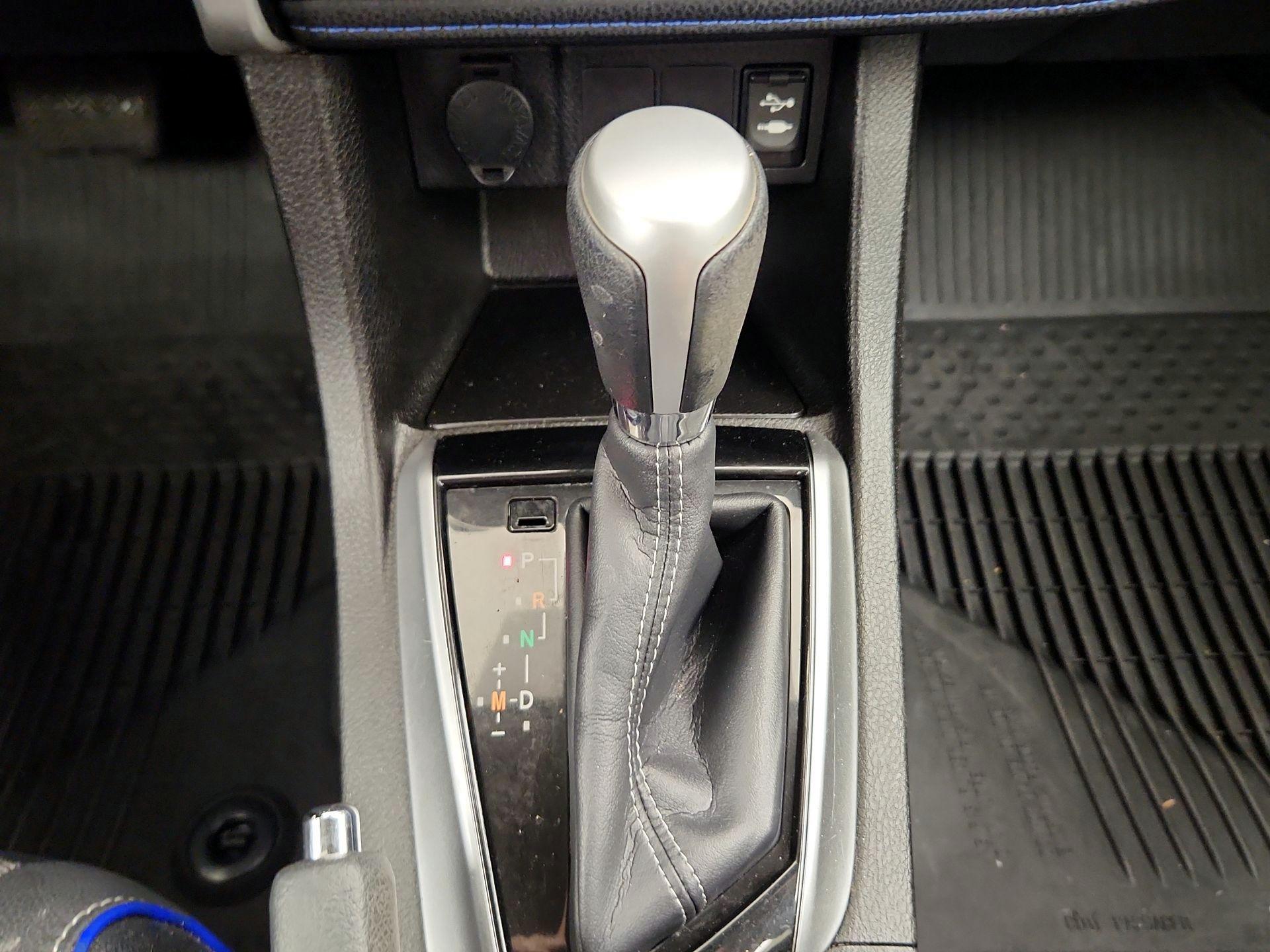 Thumbnail: 2017 Toyota Corolla - 17