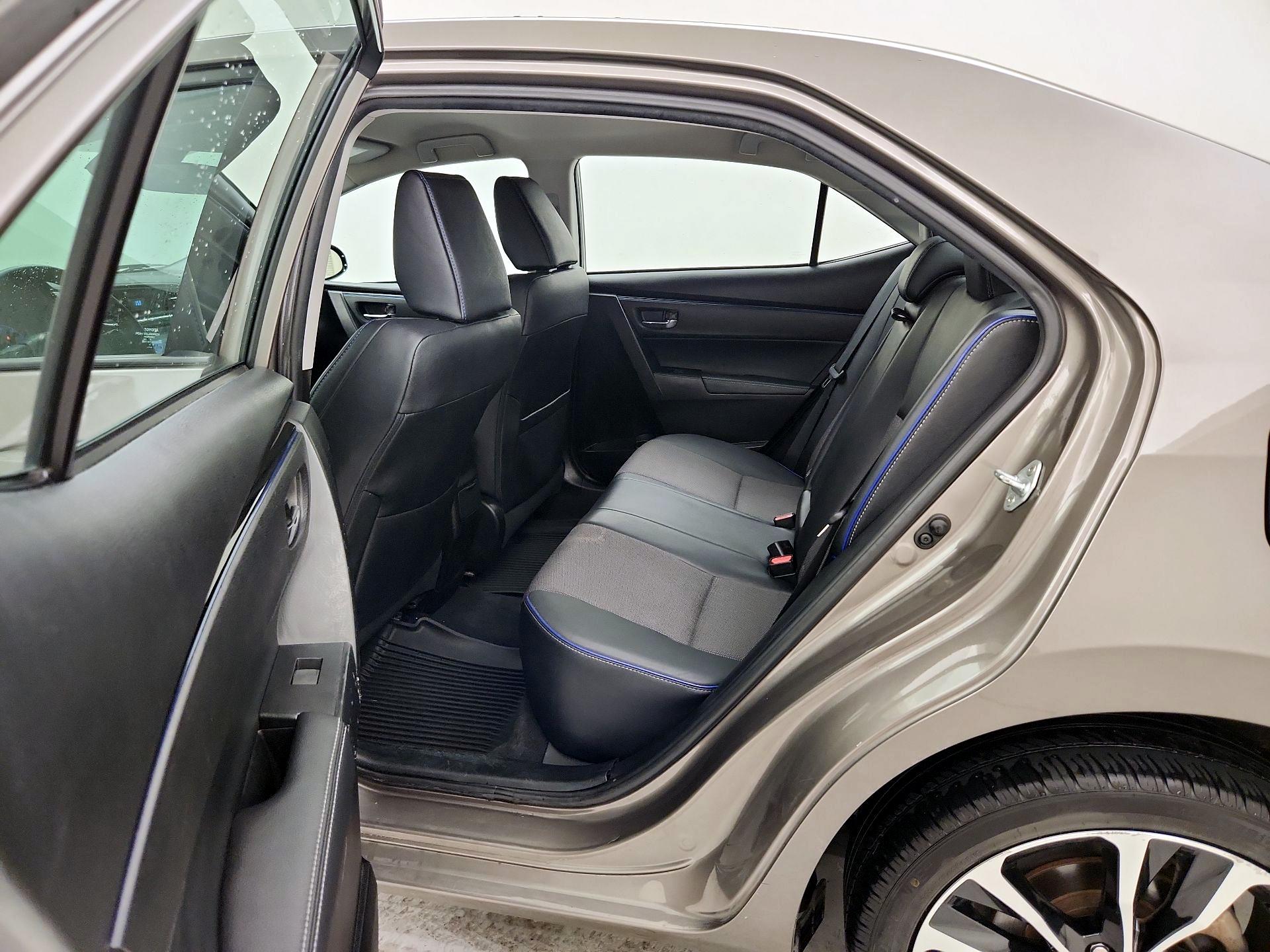 Thumbnail: 2017 Toyota Corolla - 19