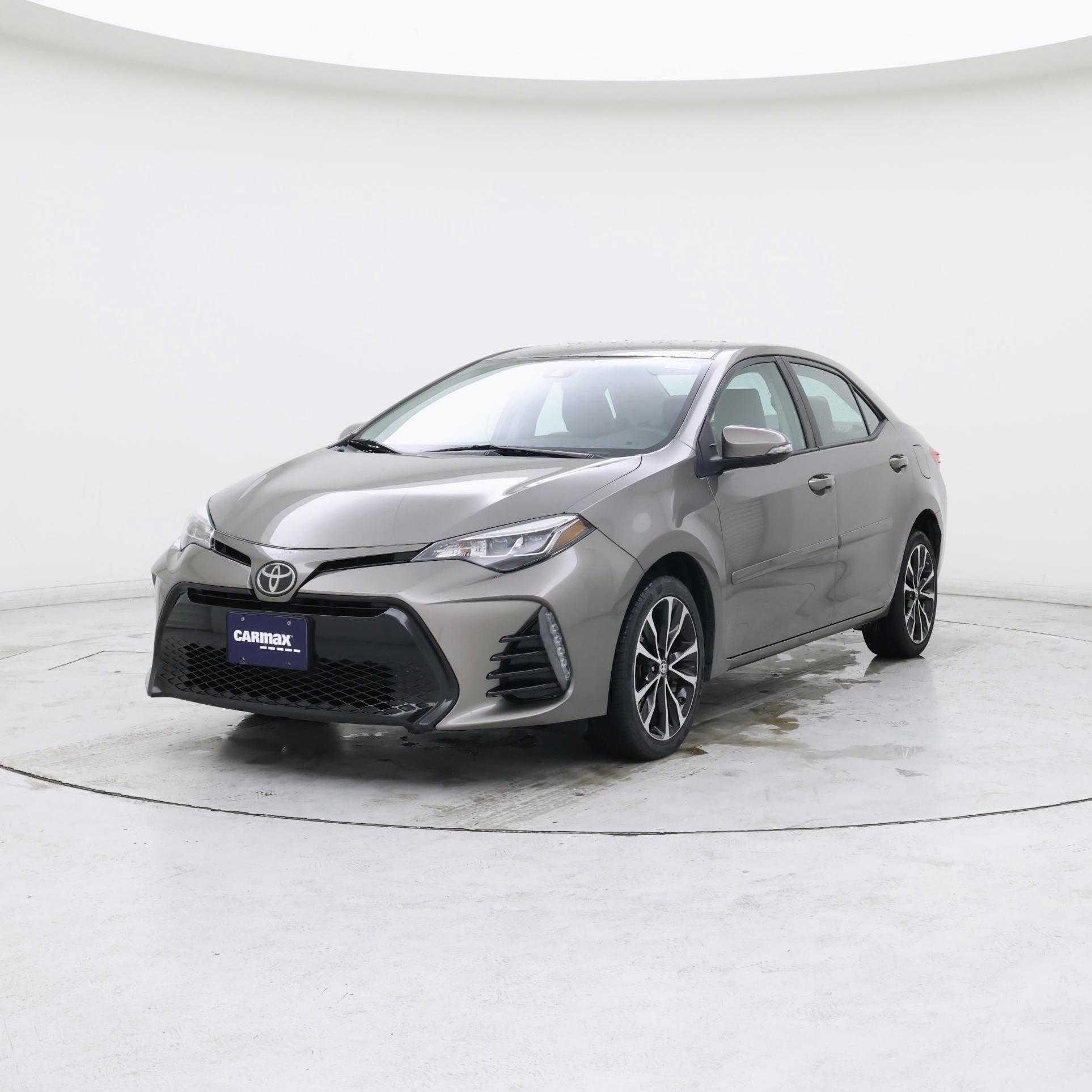 Thumbnail: 2017 Toyota Corolla - 4