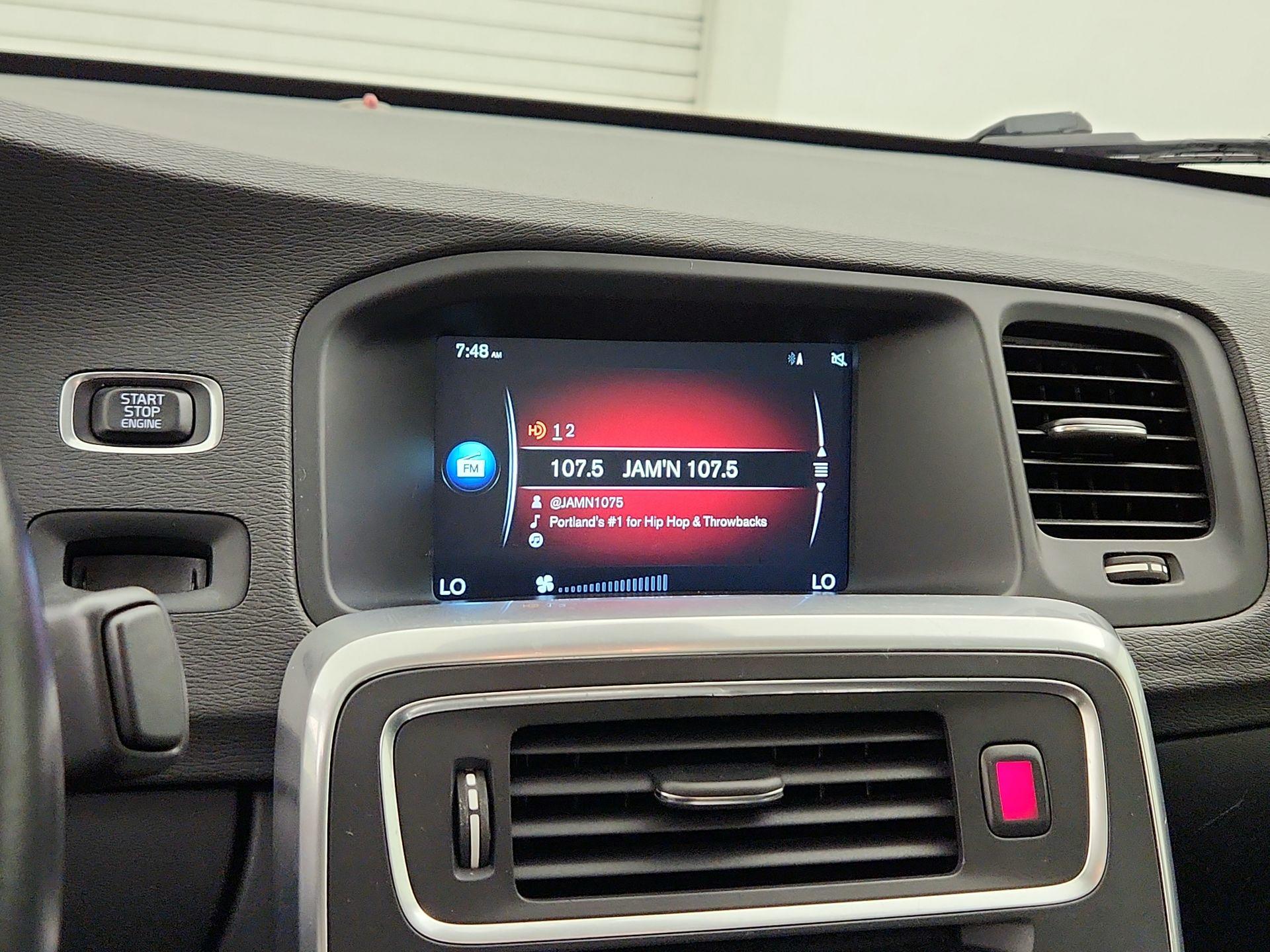 Thumbnail: 2017 Volvo S60 - 15