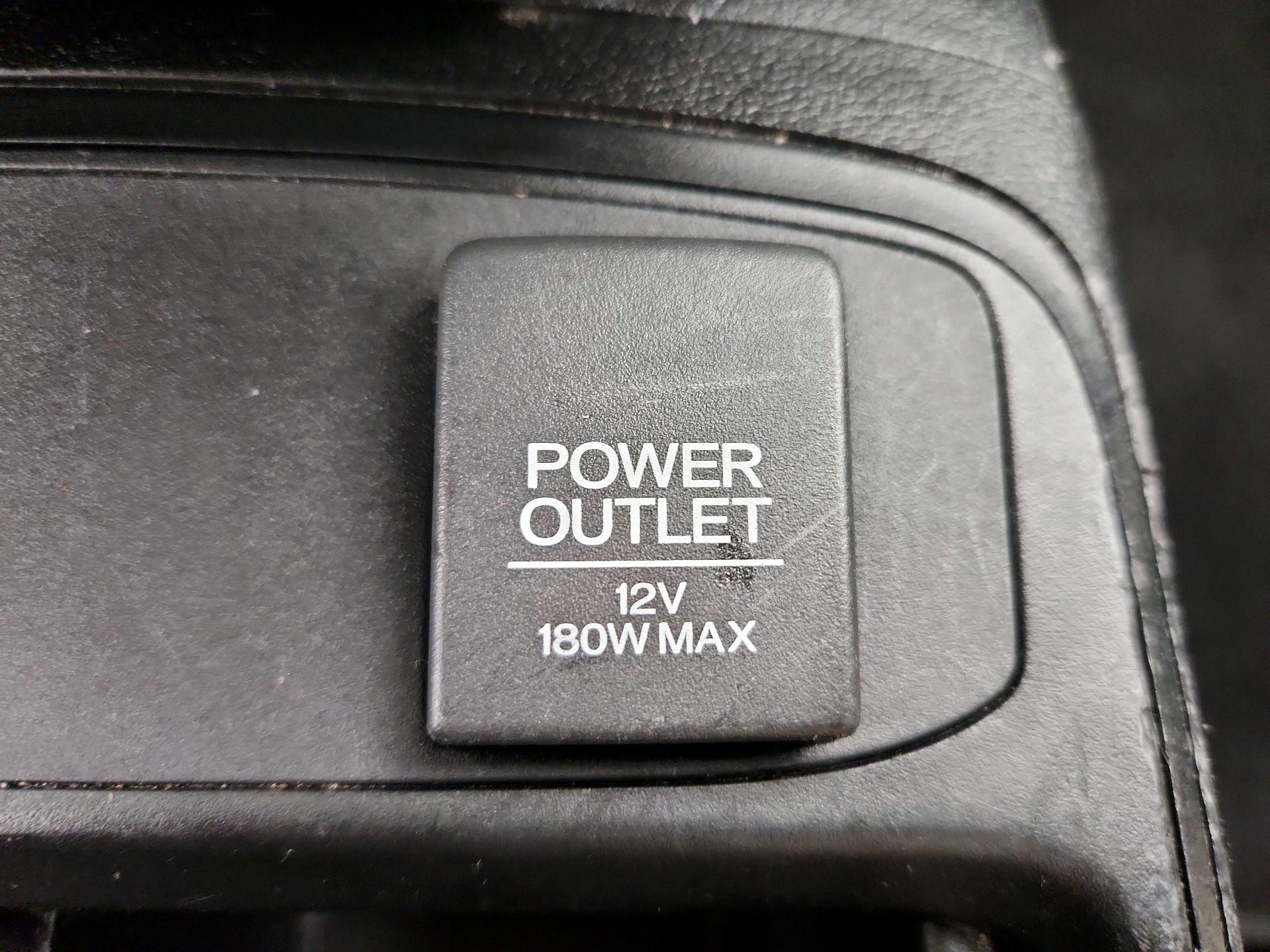 Thumbnail: 2016 Honda CR-V - 18