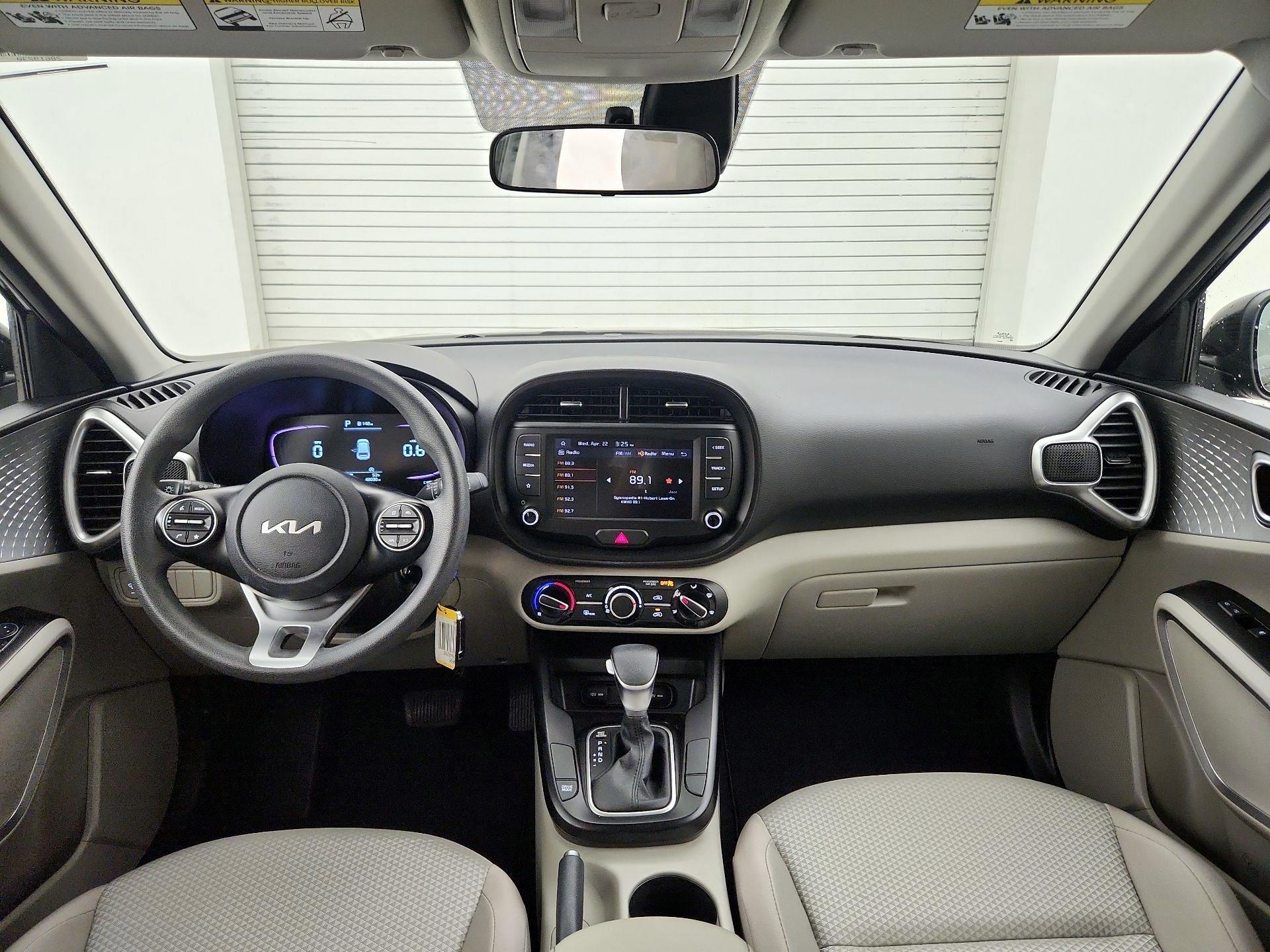 Thumbnail: 2023 Kia Soul - 9