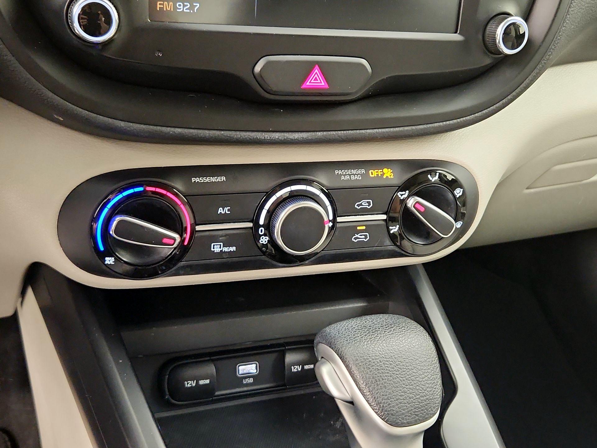 Thumbnail: 2023 Kia Soul - 16