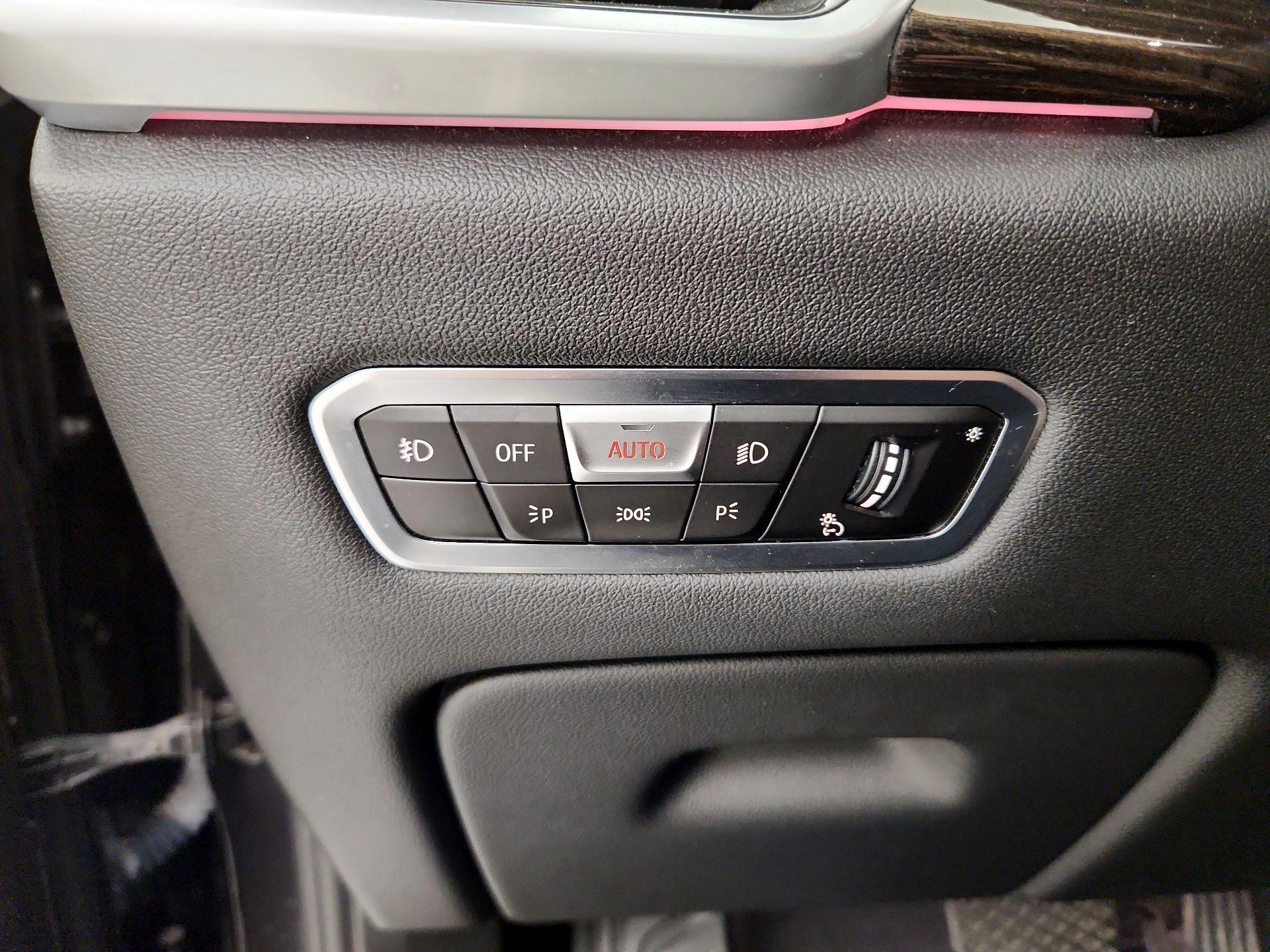 Thumbnail: 2020 BMW X5 - 13