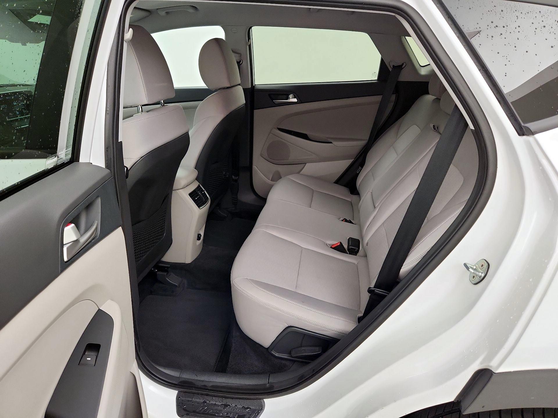 Thumbnail: 2020 Hyundai Tucson - 19
