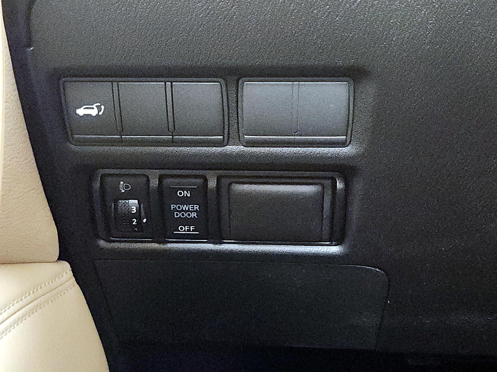Thumbnail: 2018 Nissan Armada - 13