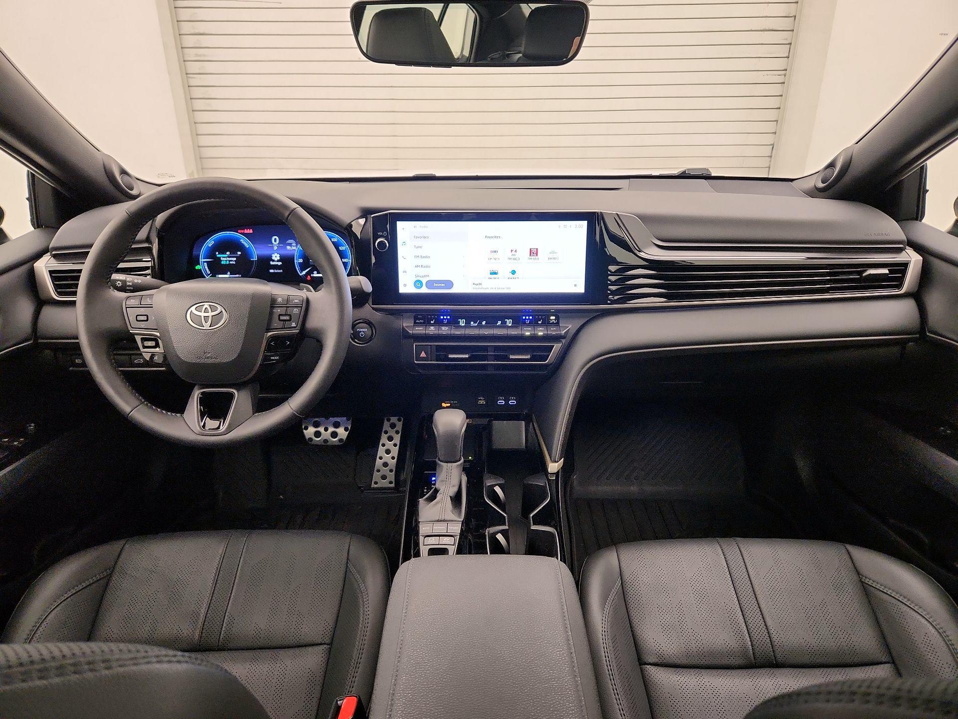 Thumbnail: 2025 Toyota Camry - 9