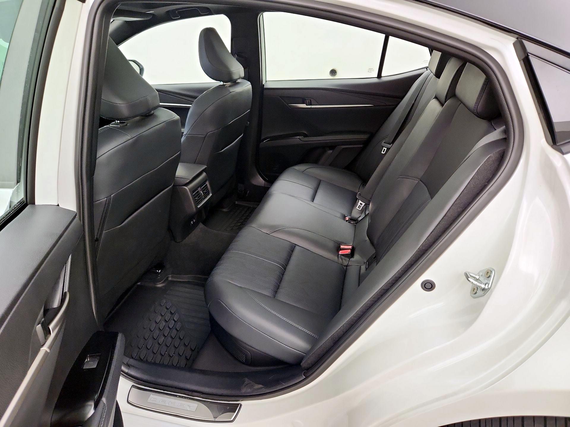 Thumbnail: 2025 Toyota Camry - 20