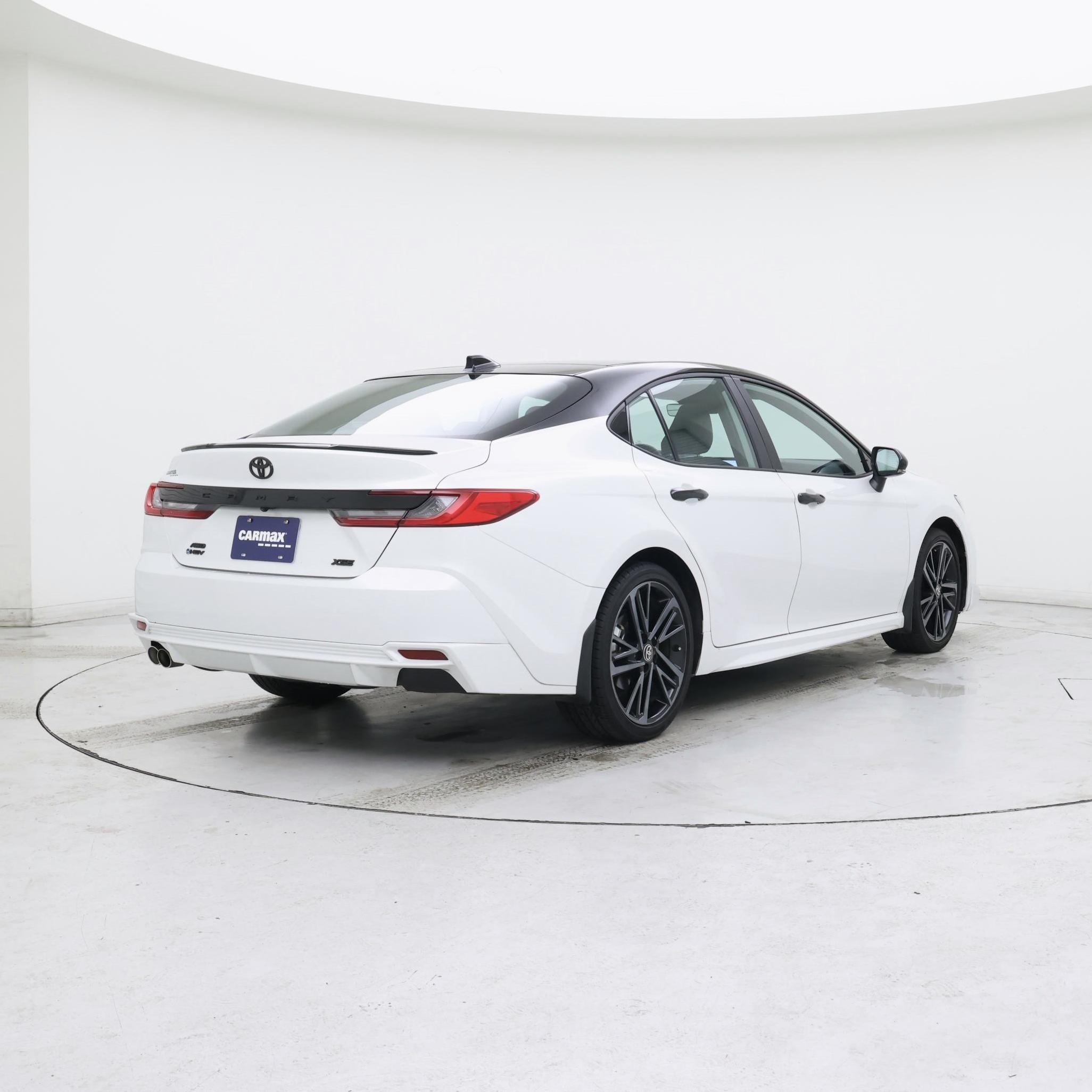 Thumbnail: 2025 Toyota Camry - 8