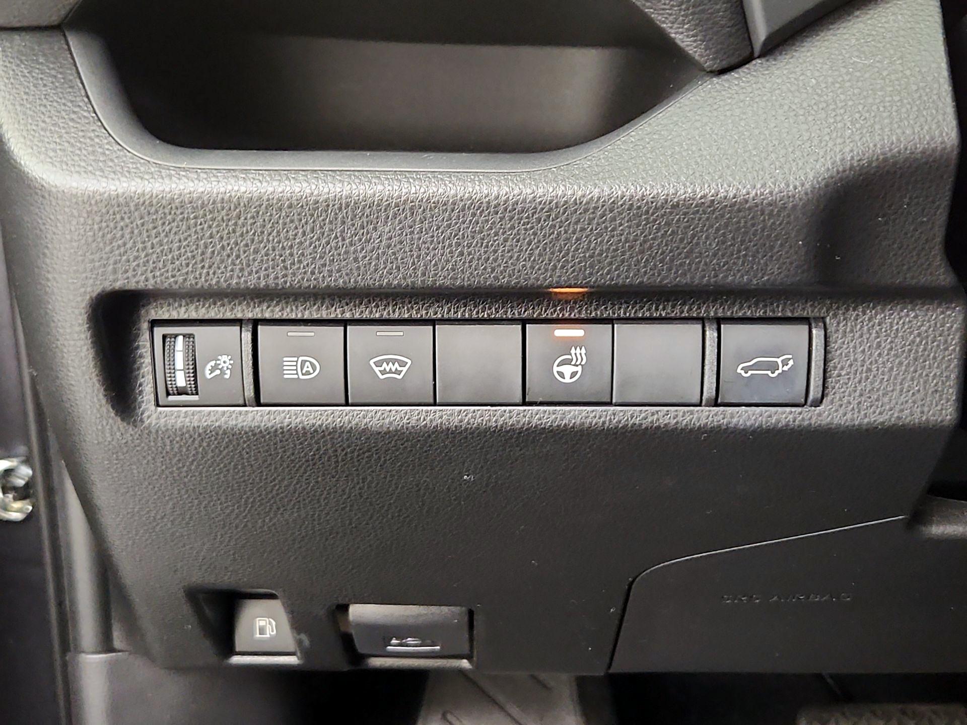 Thumbnail: 2024 Toyota RAV4 - 13