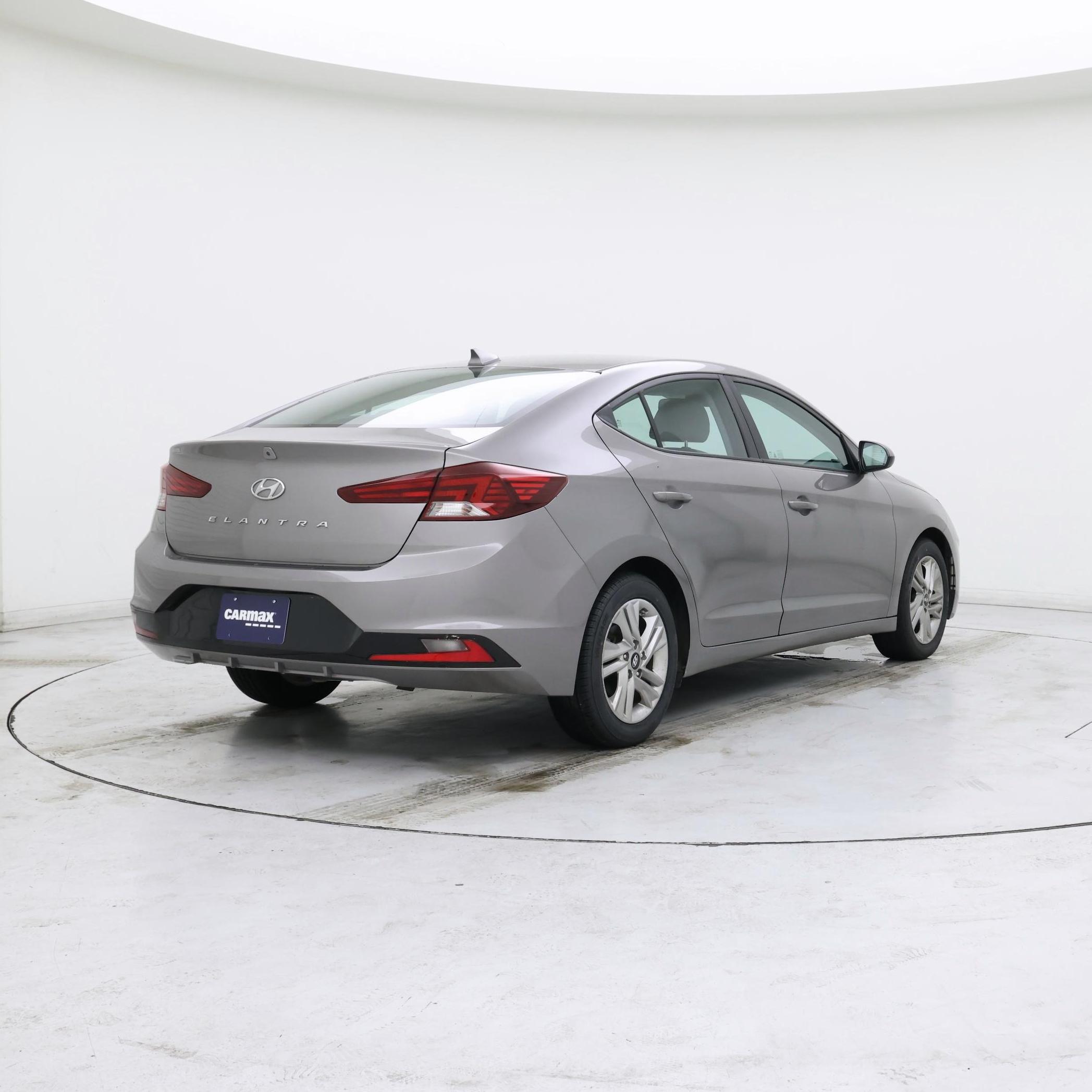 Thumbnail: 2020 Hyundai Elantra - 8