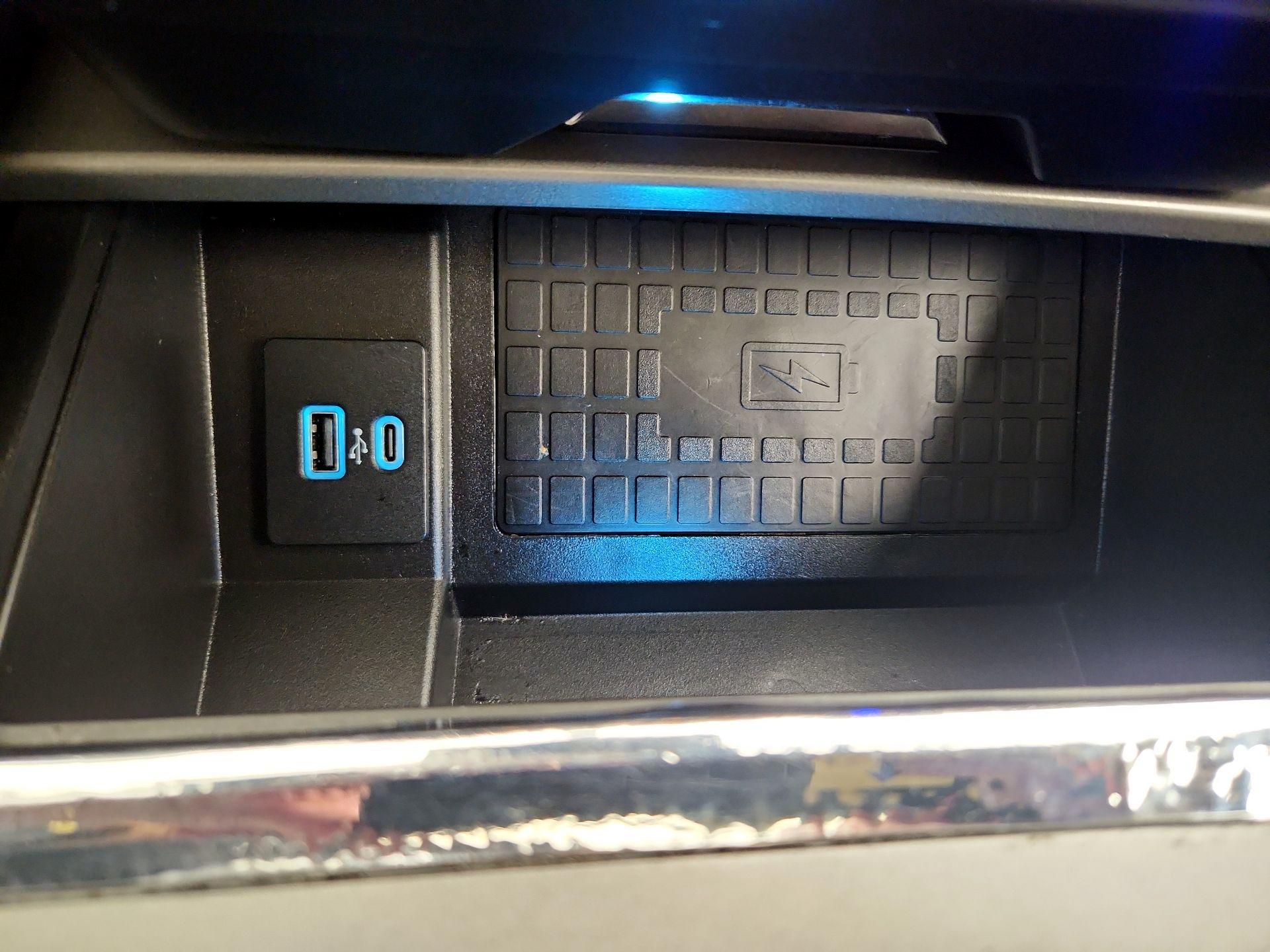 Thumbnail: 2020 Ford Expedition - 19