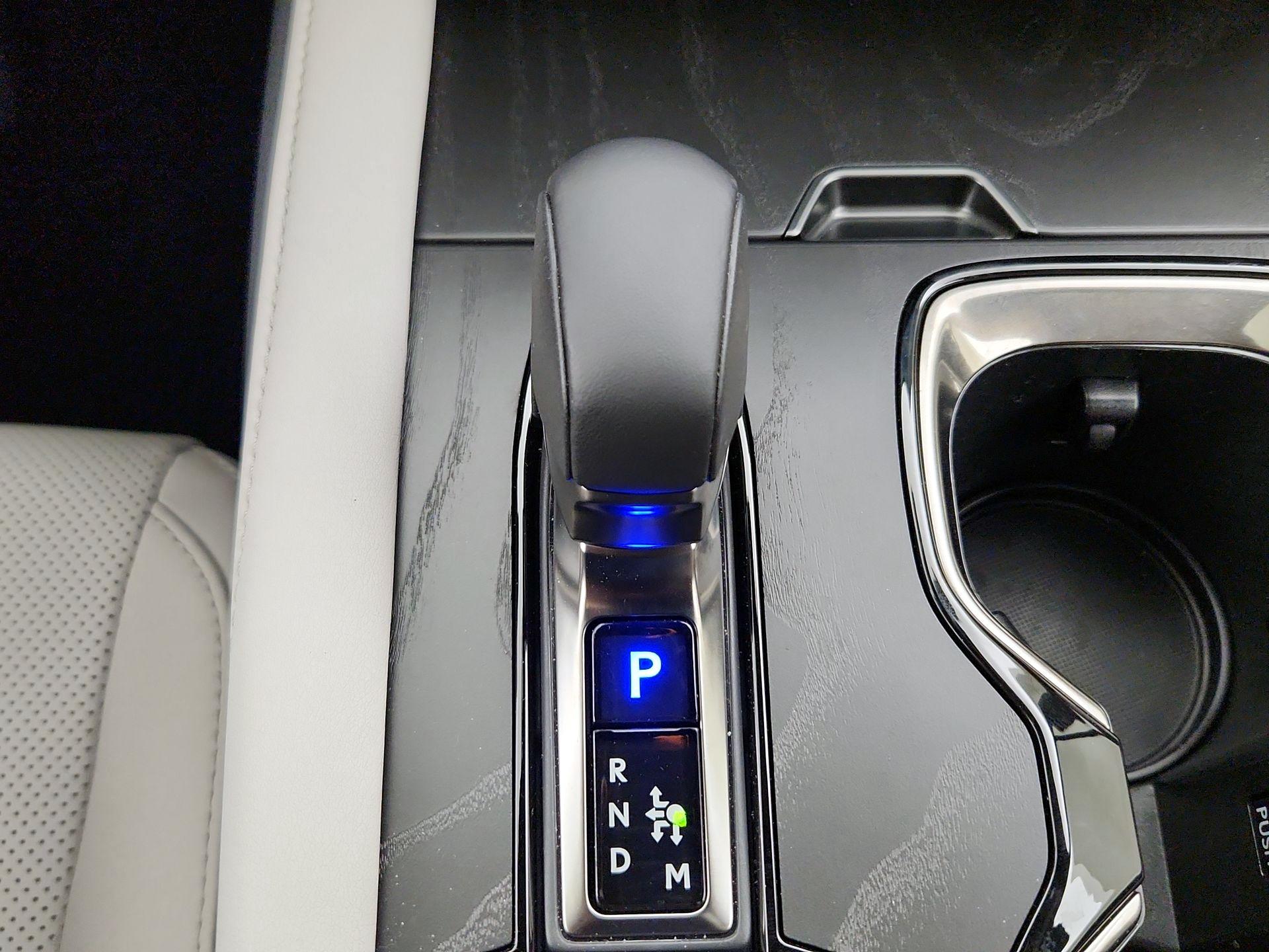 Thumbnail: 2025 Lexus RX - 18